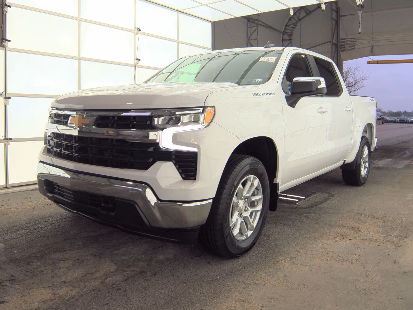 2023 Chevrolet Silverado 1500 LT AWD
