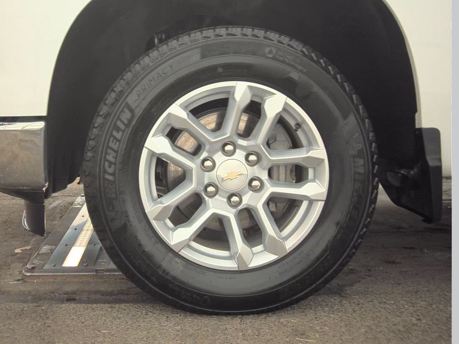 2023 Chevrolet Silverado 1500 LT AWD