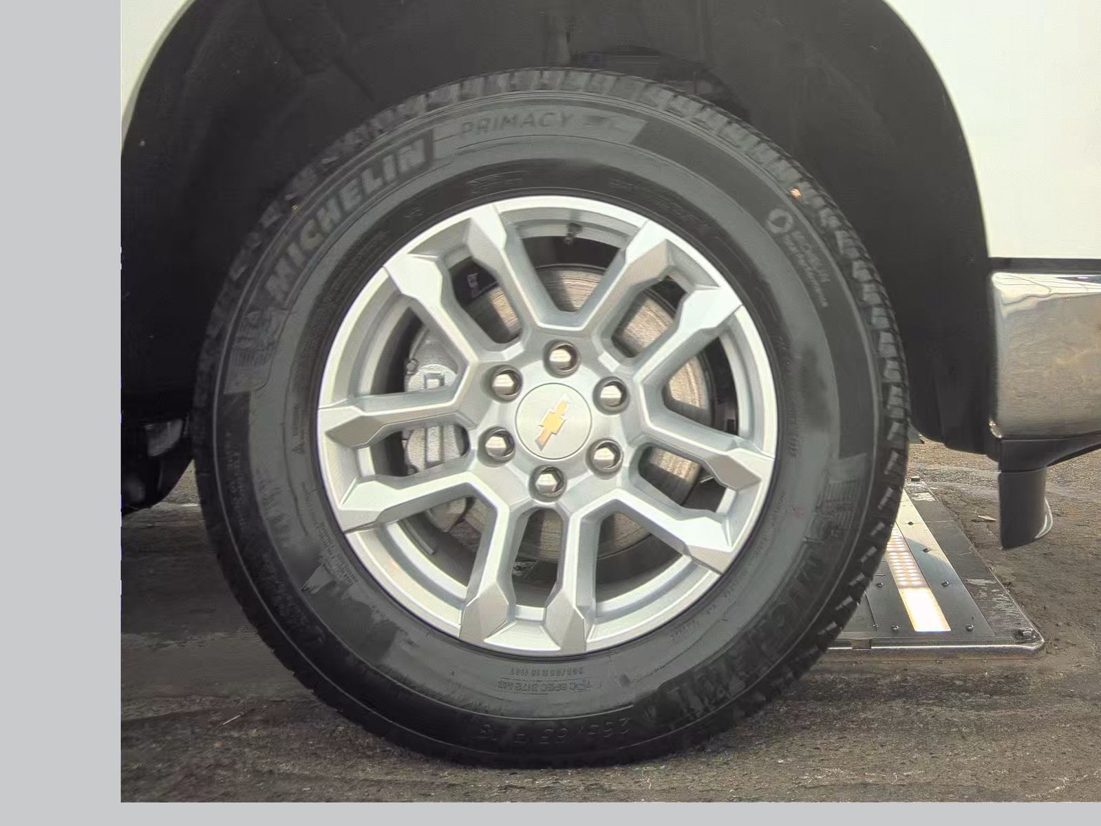 2023 Chevrolet Silverado 1500 LT AWD