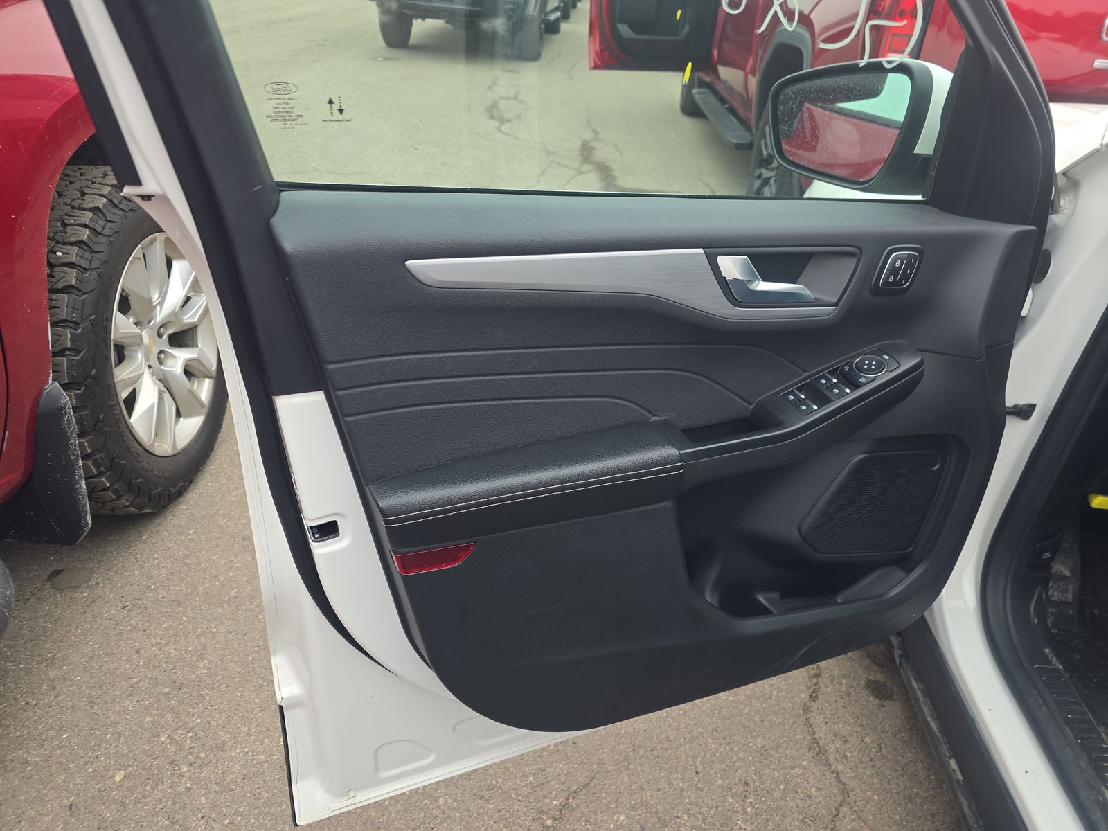 2024 Ford Escape Platinum AWD