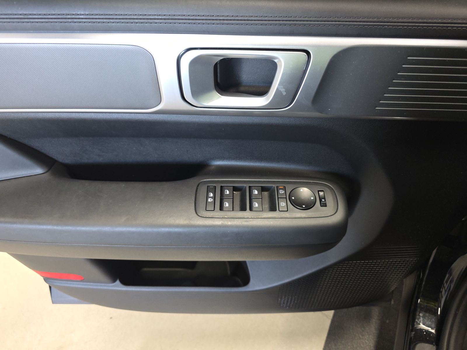 2025 Hyundai Santa Fe SE FWD