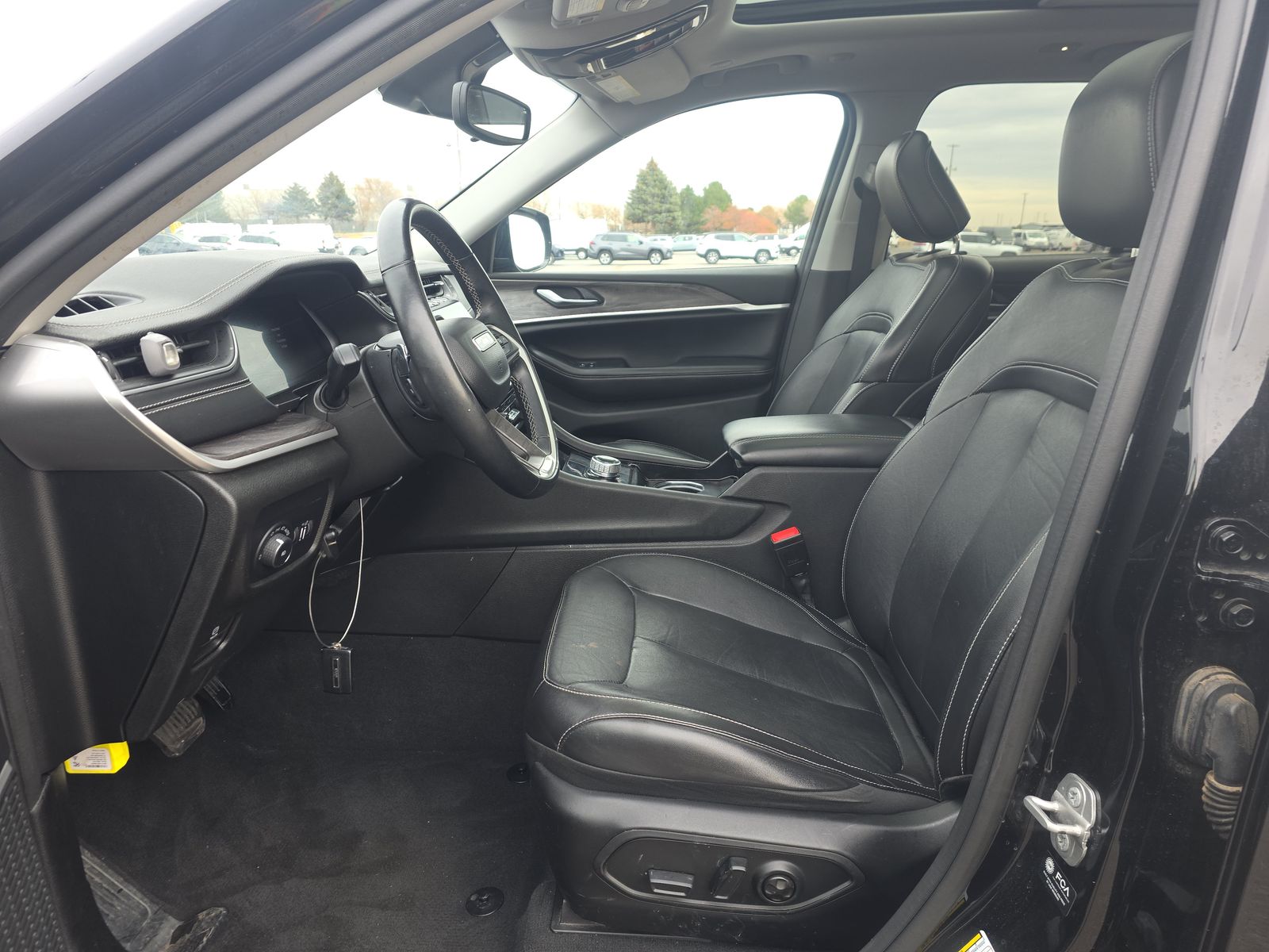 2022 Jeep Grand Cherokee Limited RWD