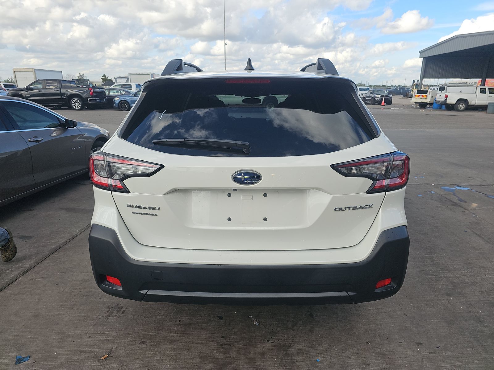 2023 Subaru Outback Premium AWD