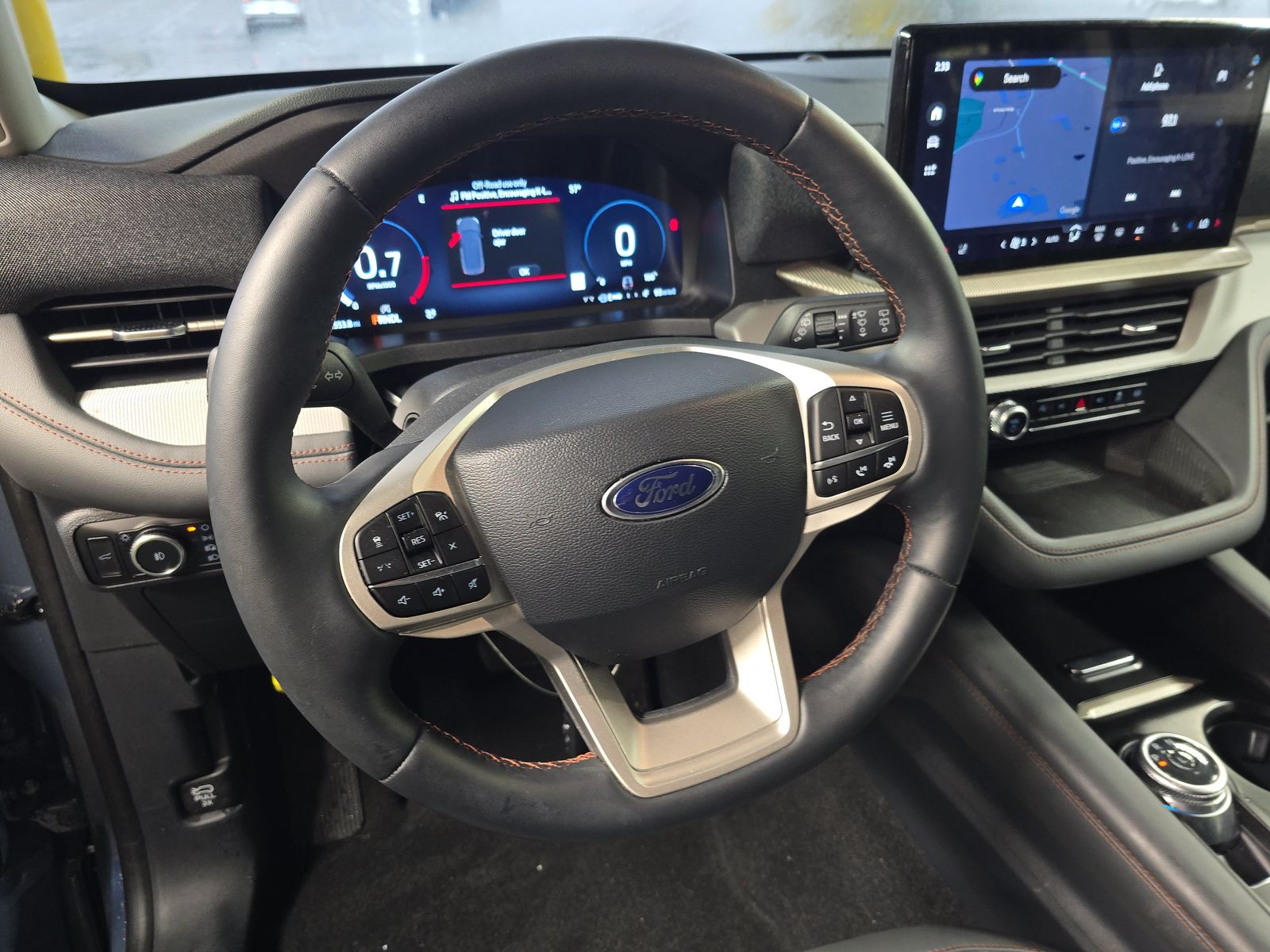 2025 Ford Explorer Active AWD