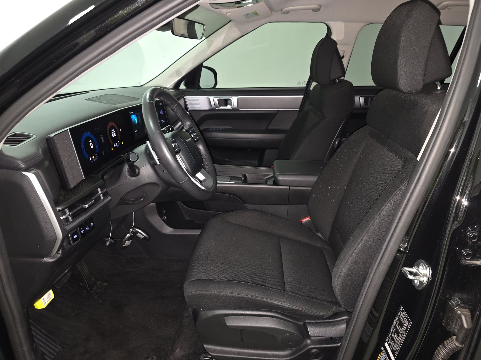 2025 Hyundai Santa Fe SE FWD