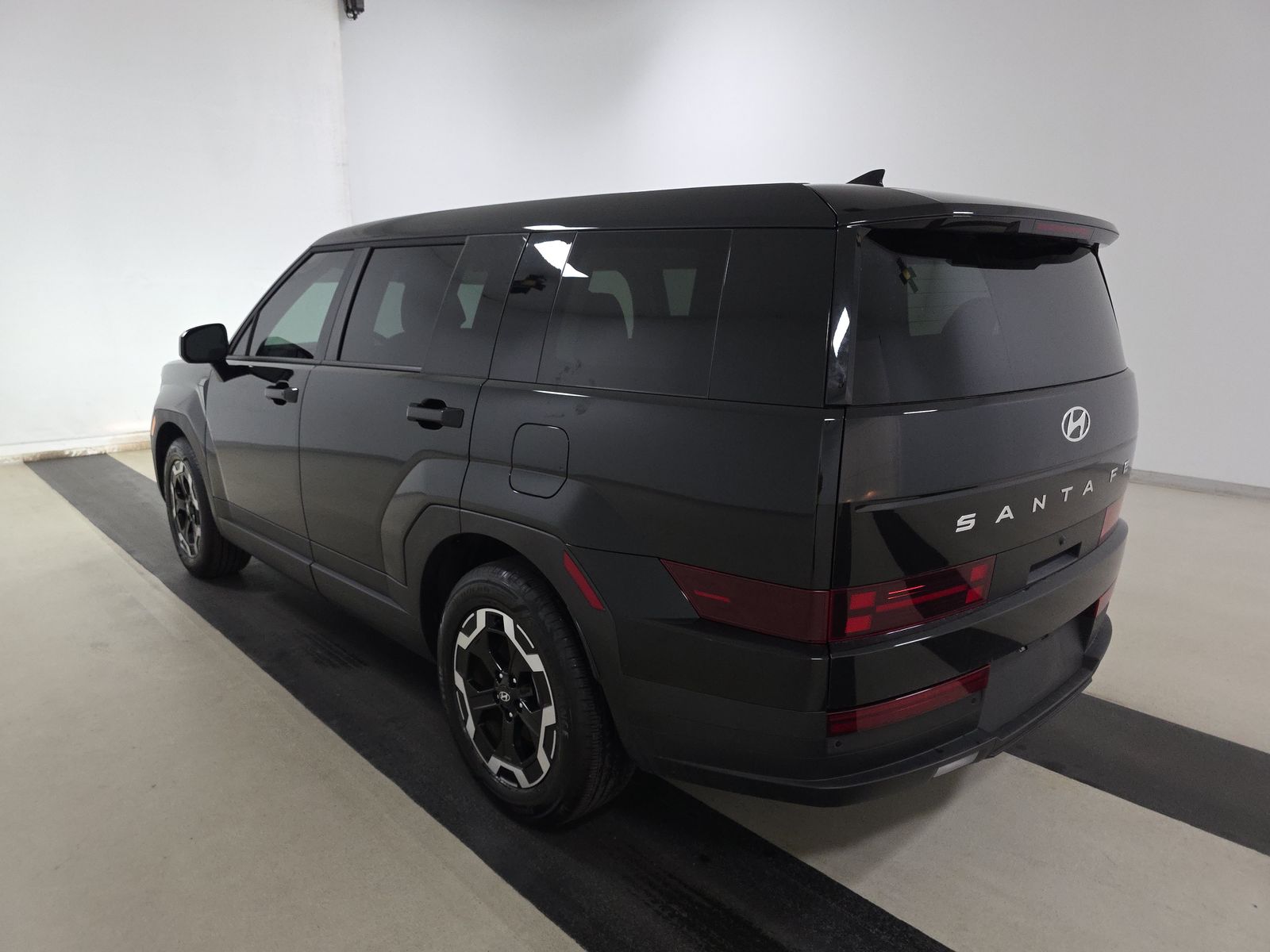 2025 Hyundai Santa Fe SE FWD