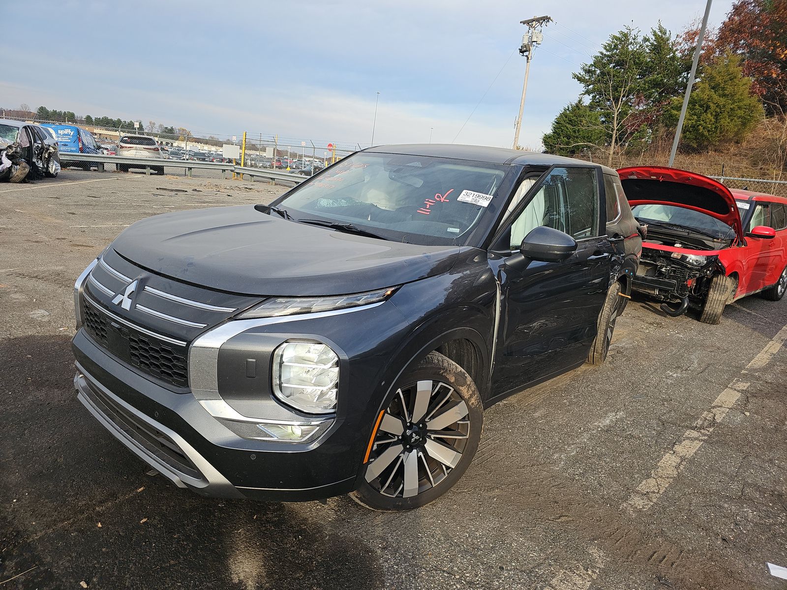 2025 Mitsubishi Outlander SE AWD