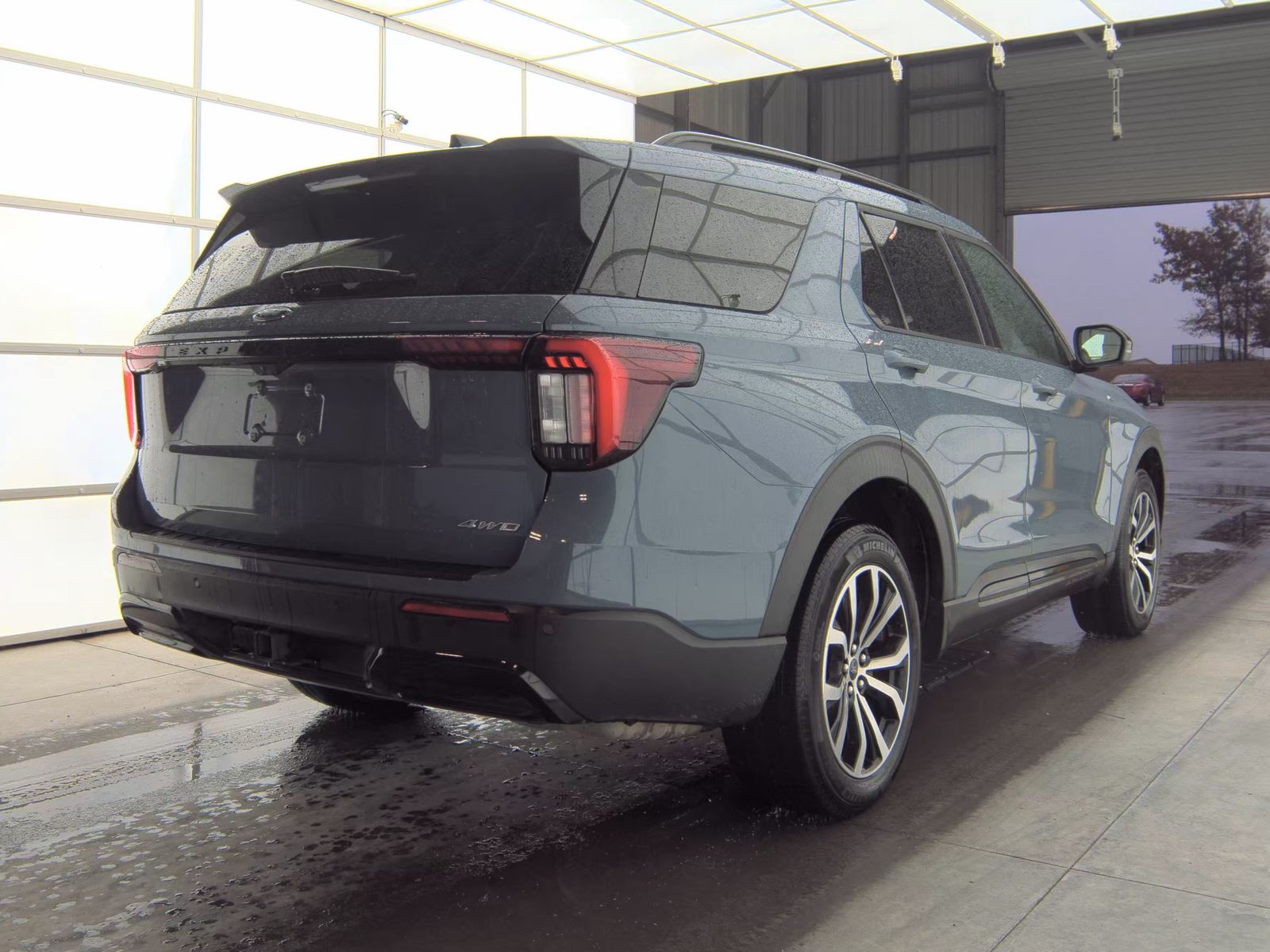 2025 Ford Explorer ST-Line AWD