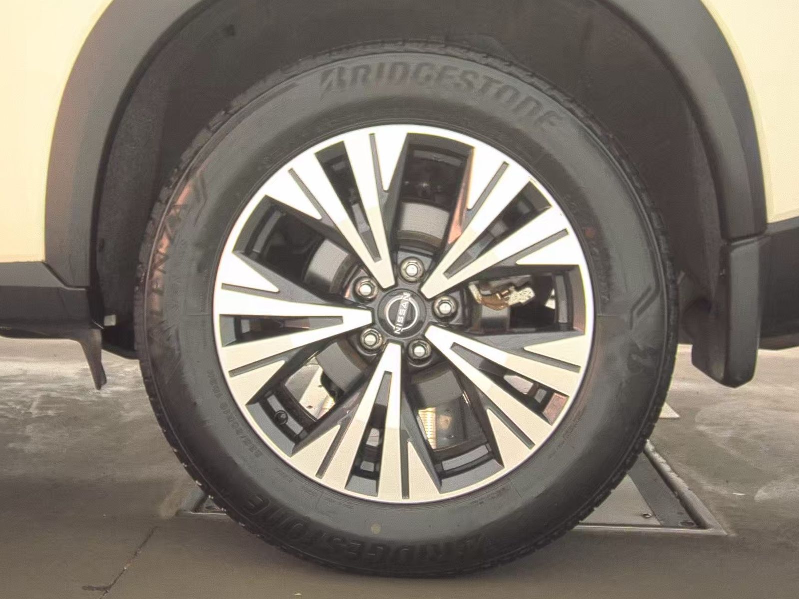 2023 Nissan Rogue SV AWD