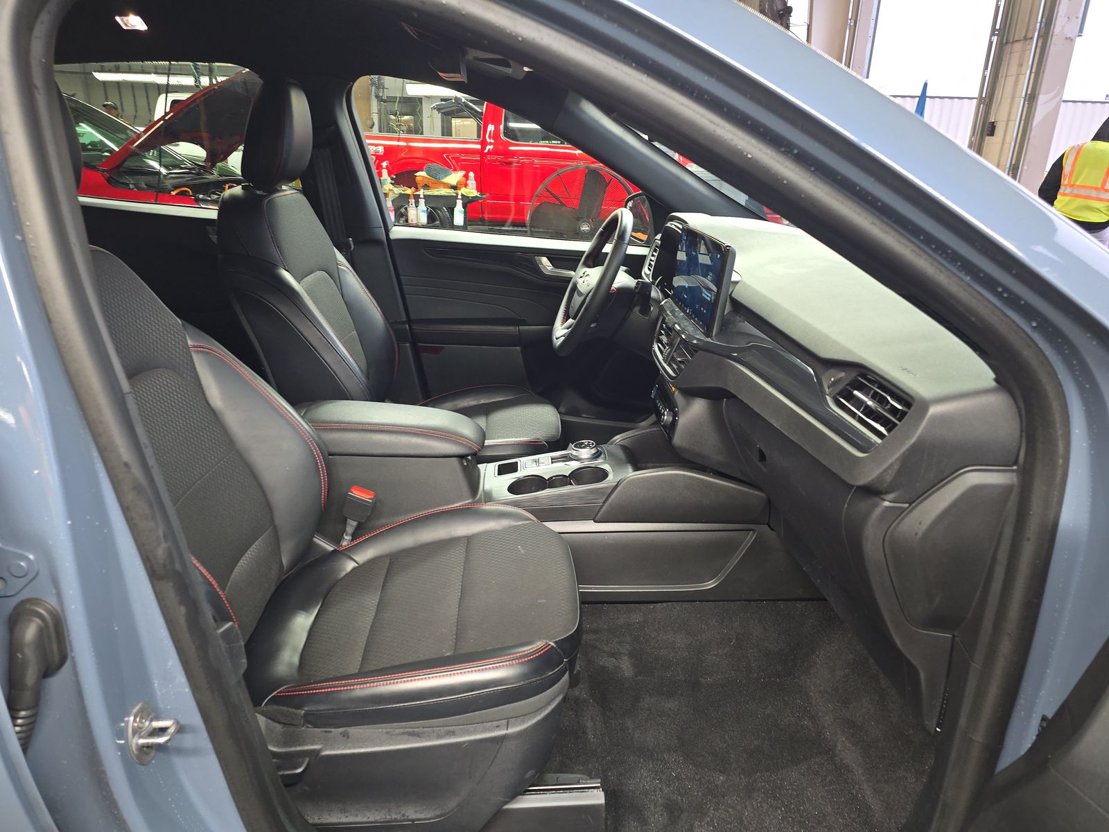 2025 Ford Escape Hybrid ST-Line Elite AWD