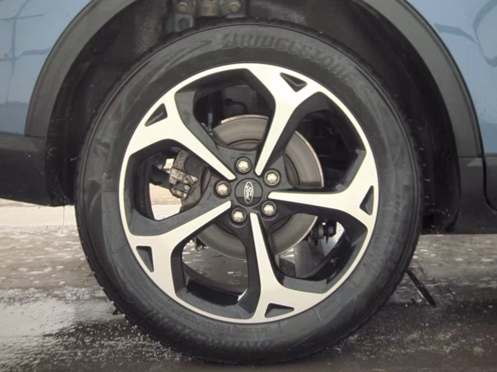 2025 Ford Escape Hybrid ST-Line Elite AWD