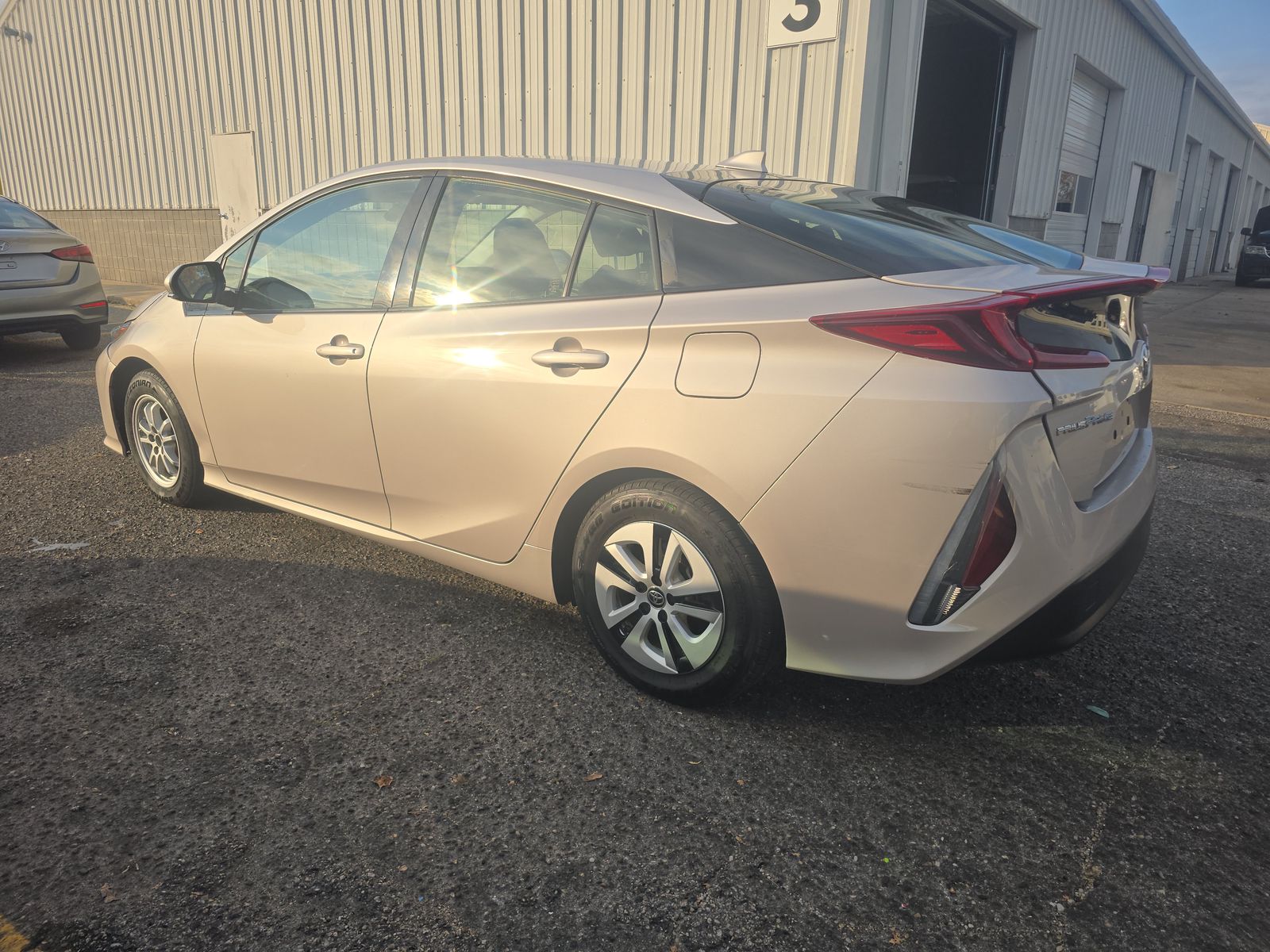 2018 Toyota Prius Prime Premium FWD