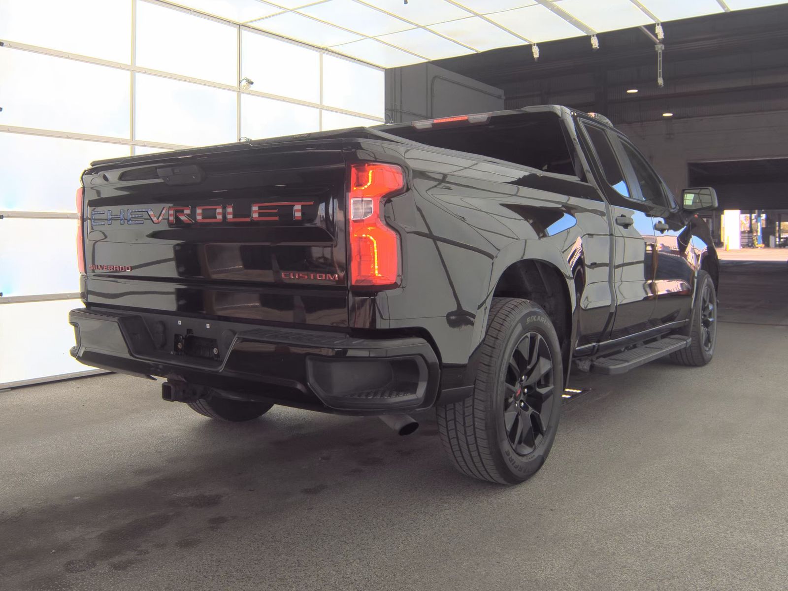 2022 Chevrolet Silverado 1500 Custom RWD