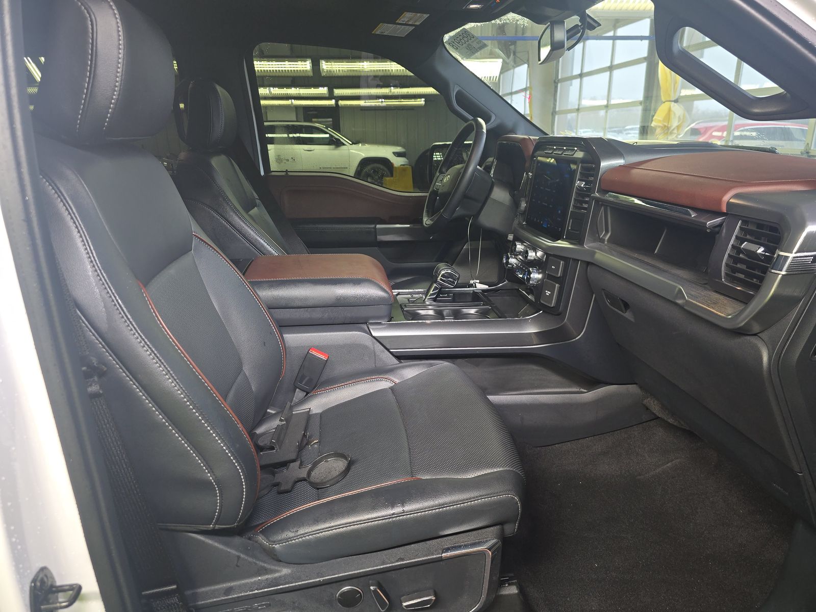 2023 Ford F-150 Hybrid Lariat AWD