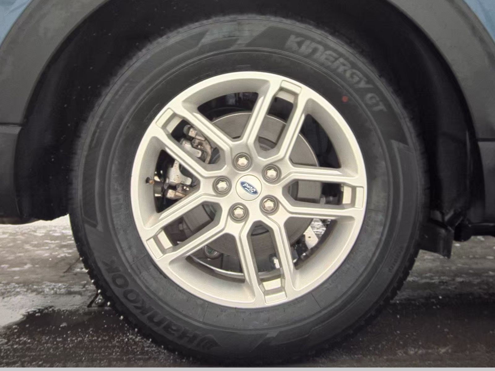 2025 Ford Explorer Active RWD