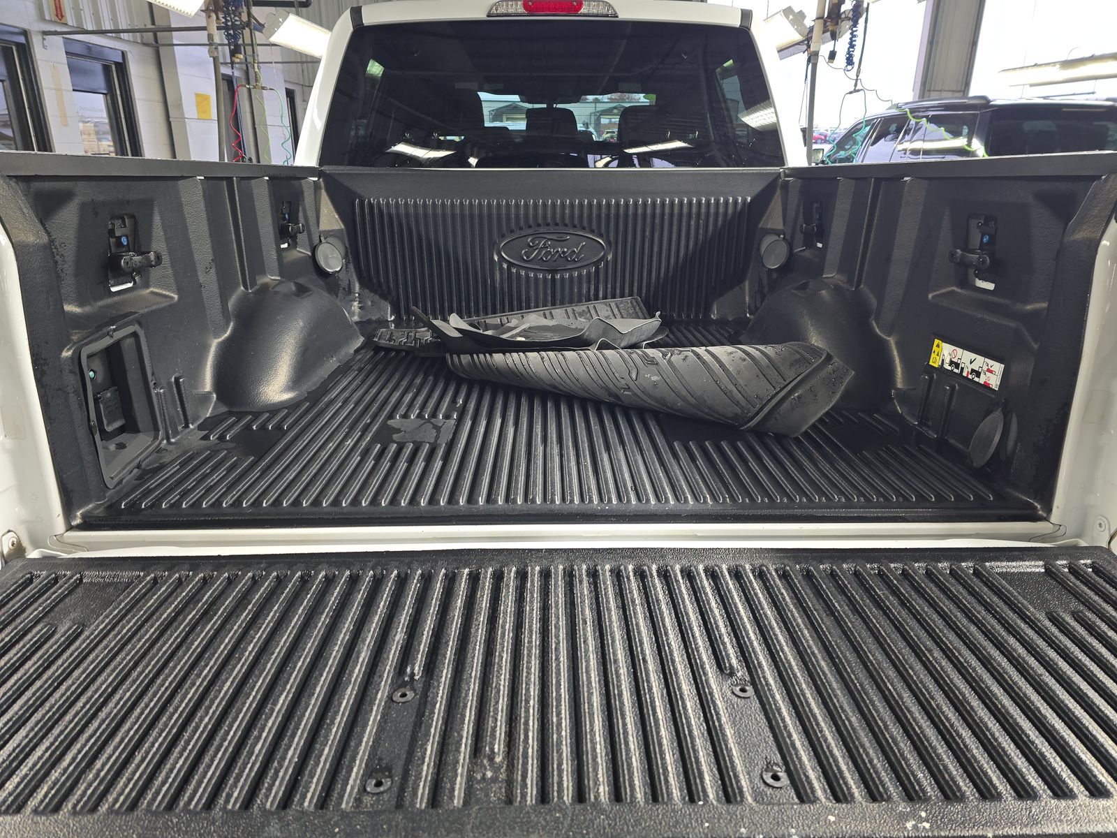 2023 Ford F-150 Hybrid XLT AWD