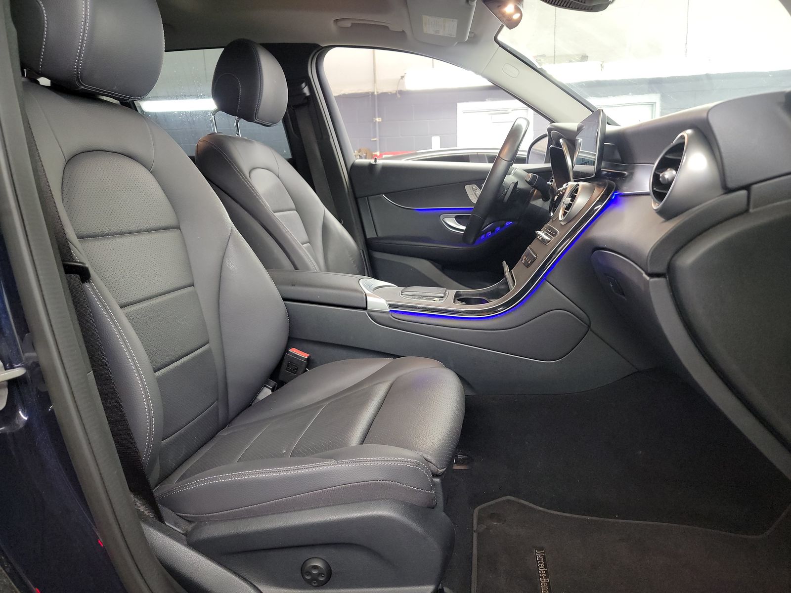 2022 Mercedes-Benz GLC GLC 300 AWD