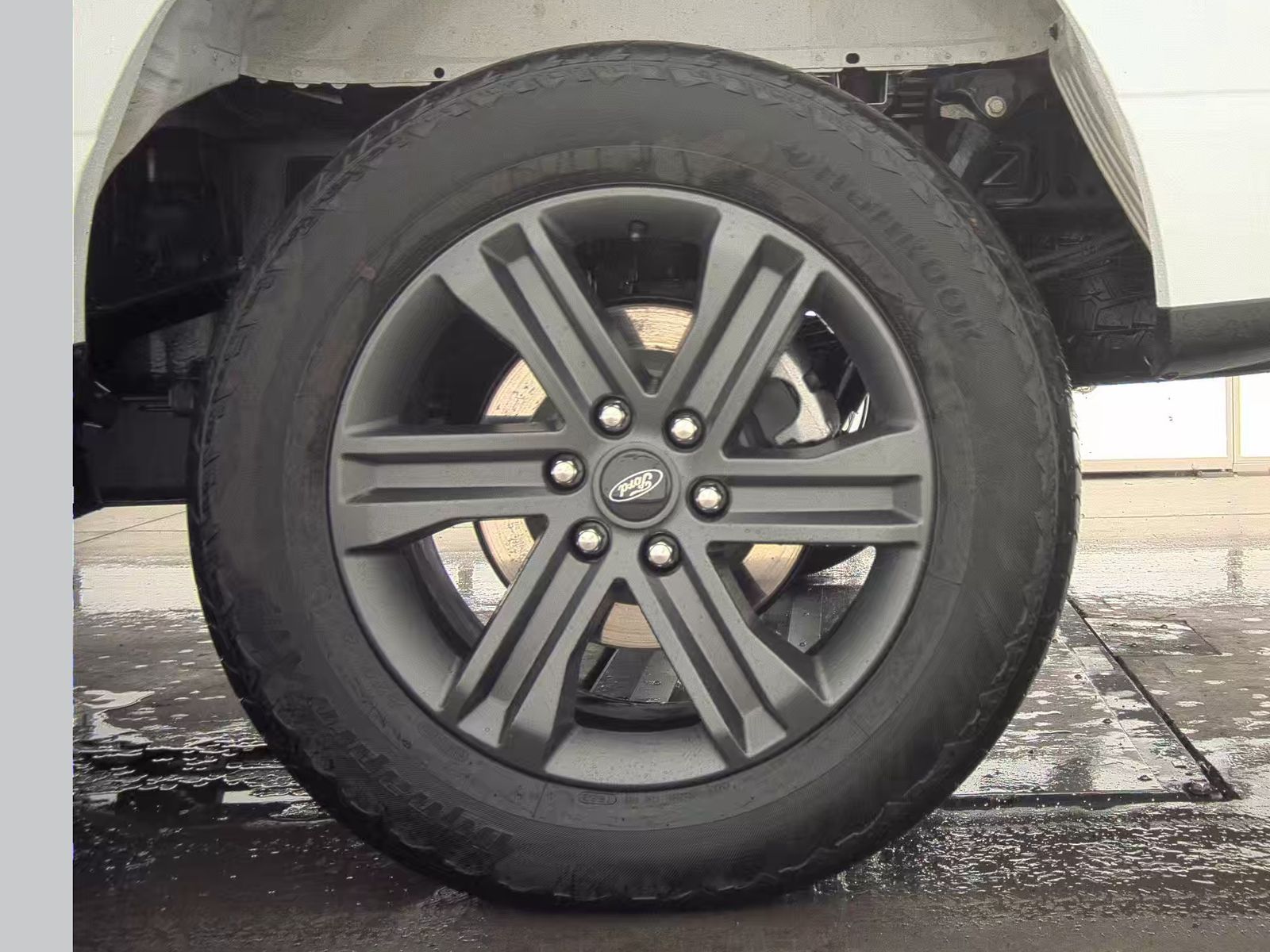 2023 Ford F-150 Hybrid Lariat AWD