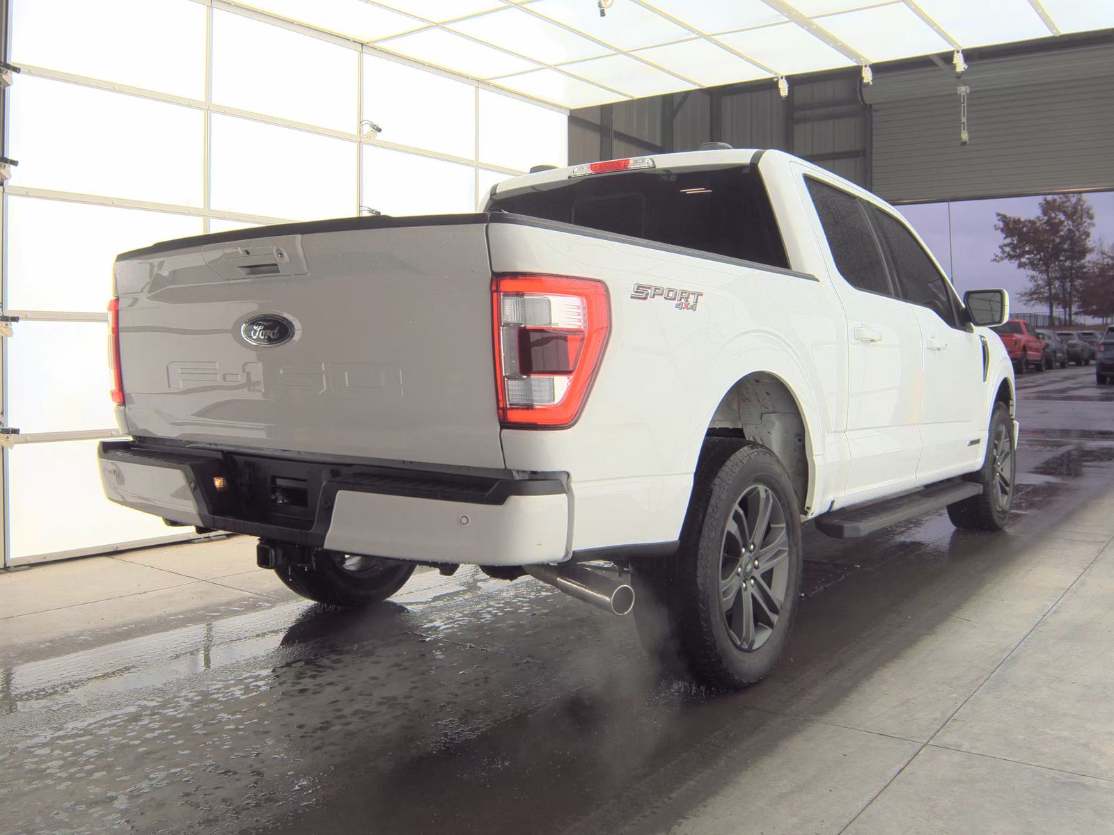 2023 Ford F-150 Hybrid Lariat AWD