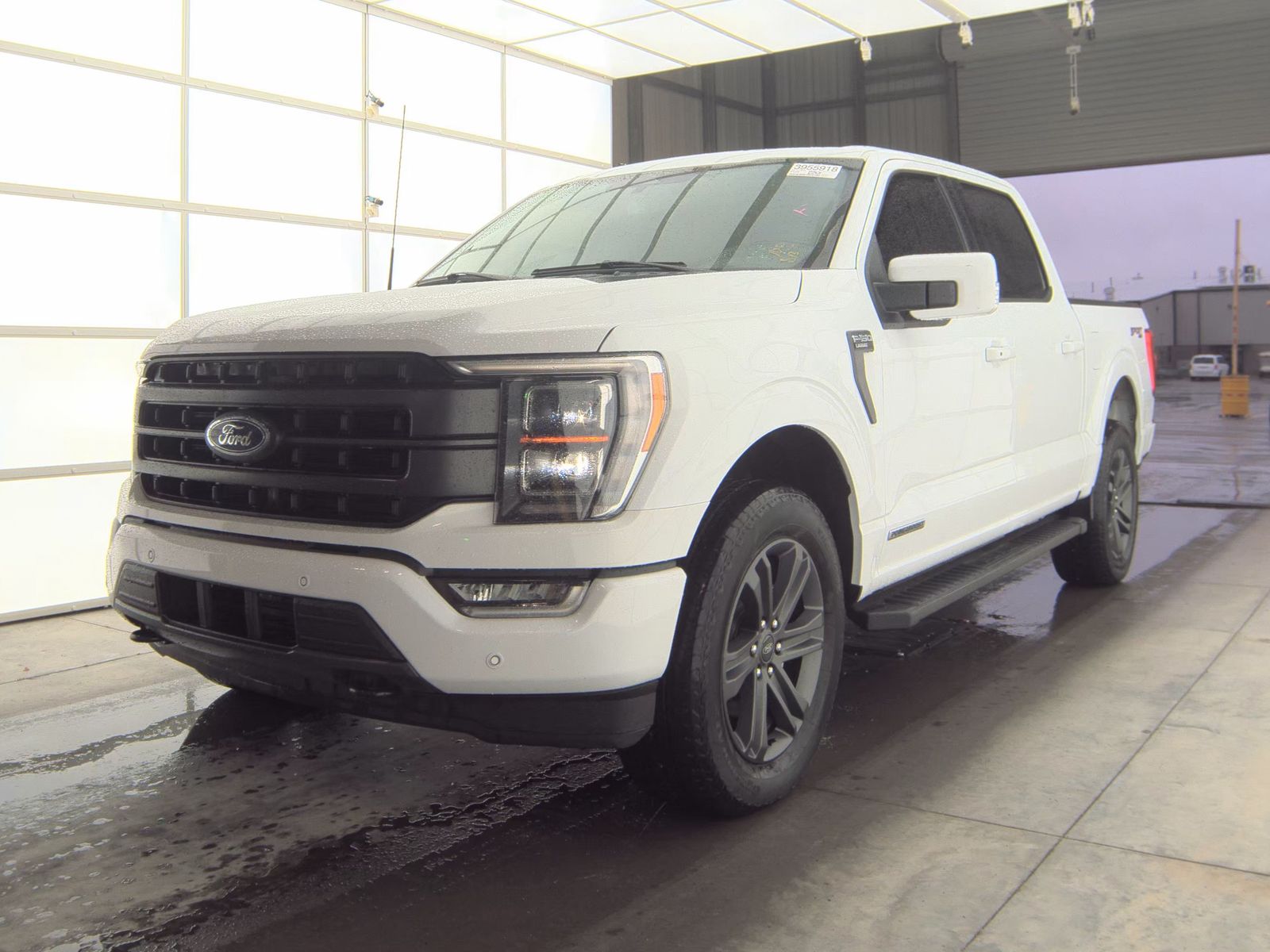 2023 Ford F-150 Hybrid Lariat AWD