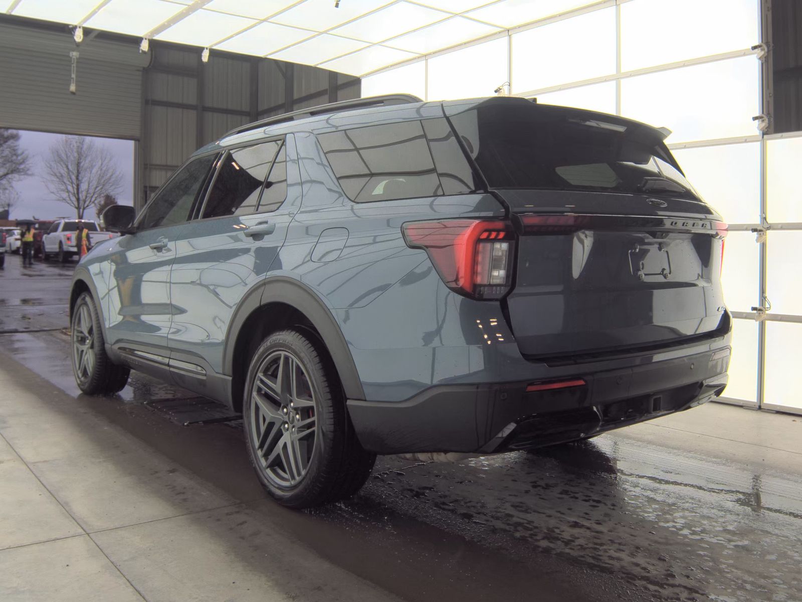 2025 Ford Explorer ST-Line AWD