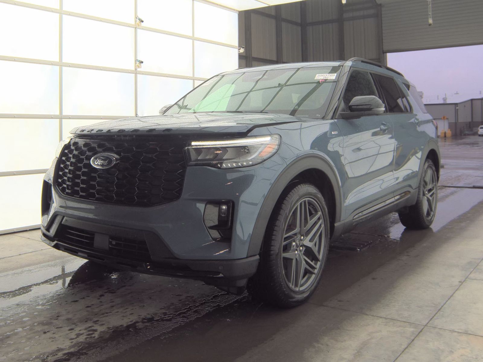 2025 Ford Explorer ST-Line AWD