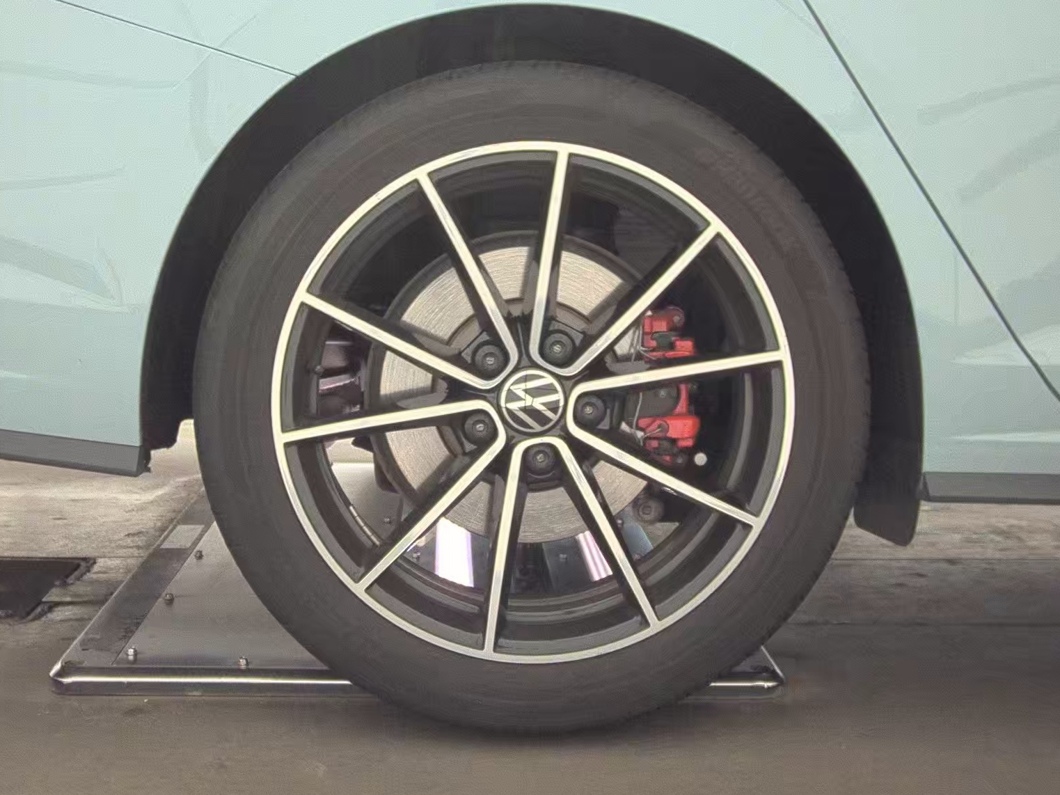 2025 Volkswagen Jetta 2.0T GLI Autobahn FWD