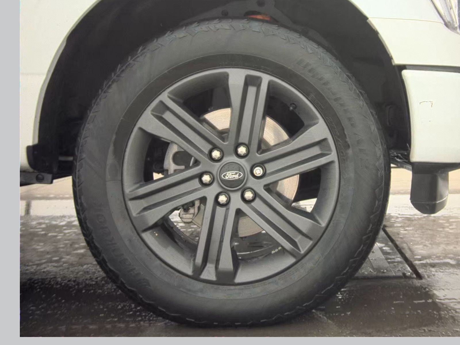 2023 Ford F-150 Hybrid XLT AWD