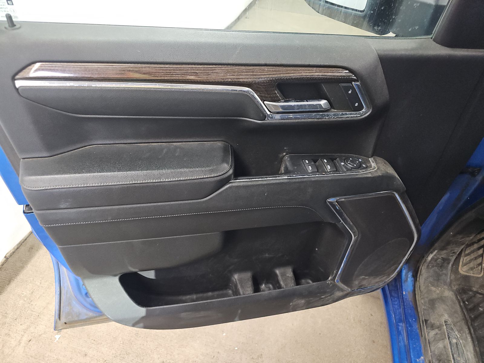 2023 Chevrolet Silverado 1500 RST AWD