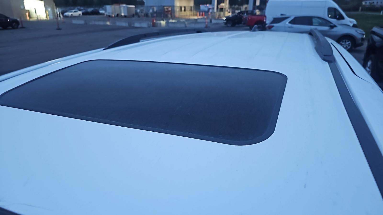 2024 Toyota Sienna XSE FWD