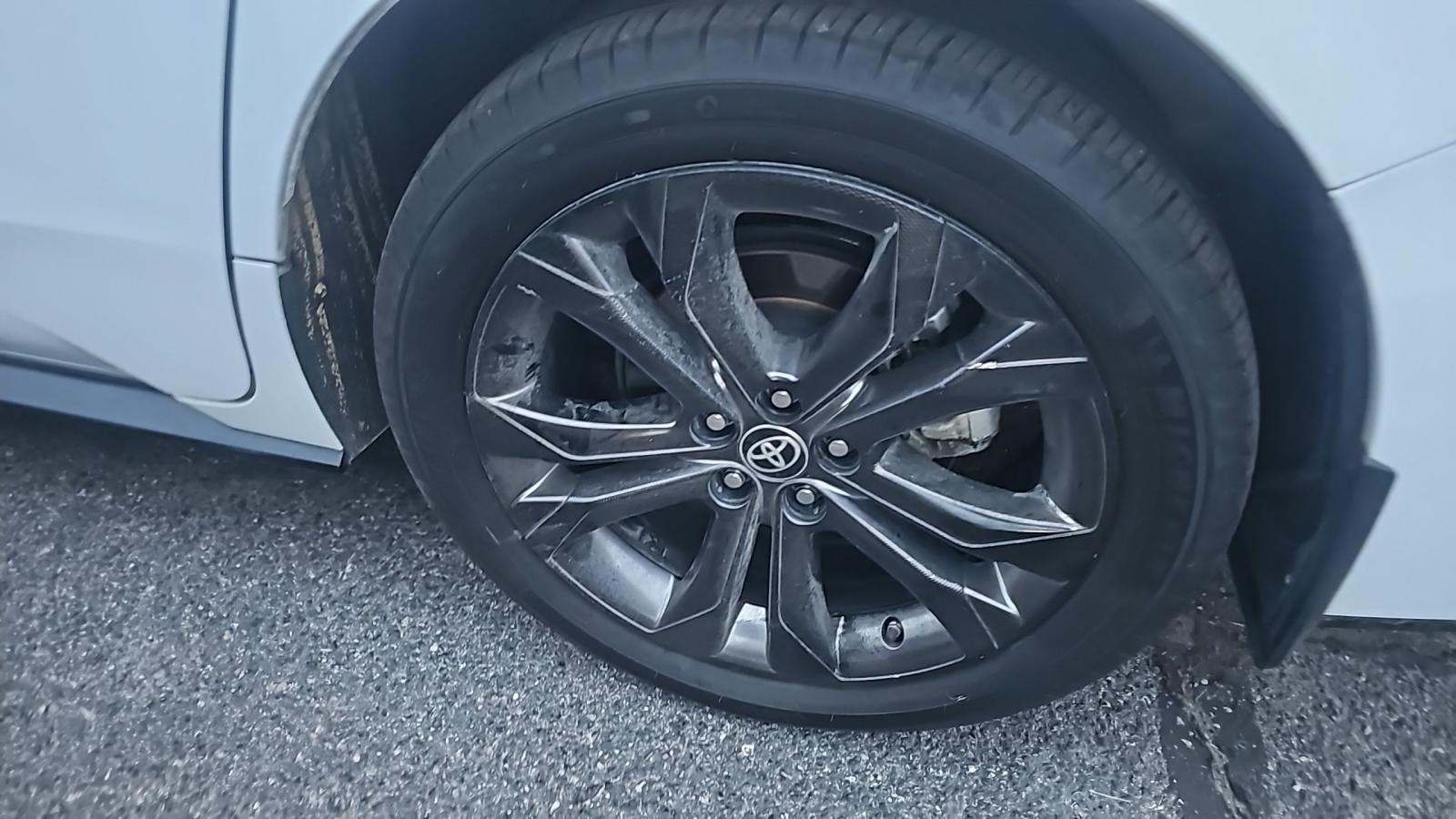 2024 Toyota Sienna XSE FWD