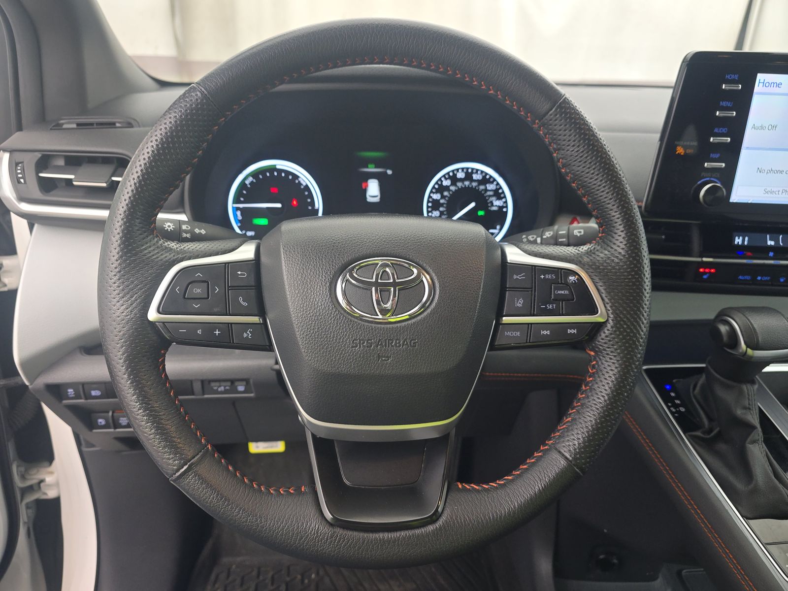 2024 Toyota Sienna XSE FWD