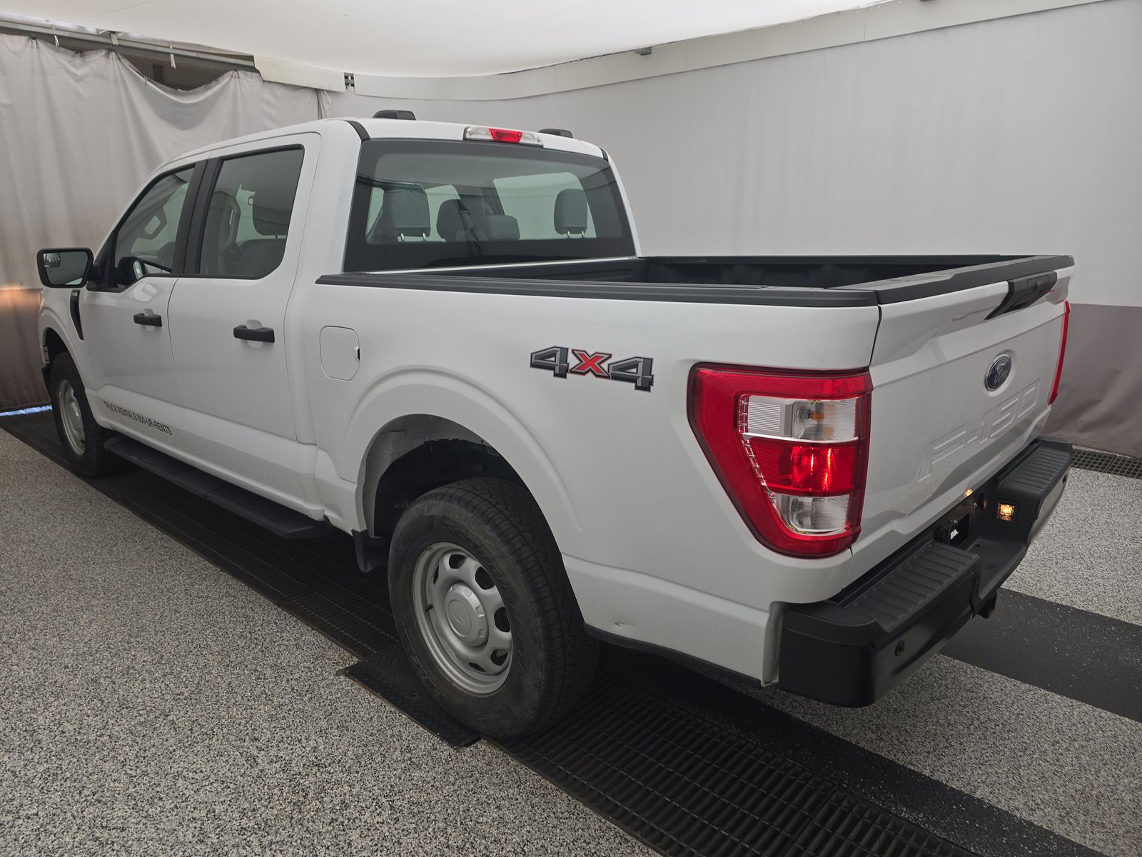 2022 Ford F-150 XL AWD