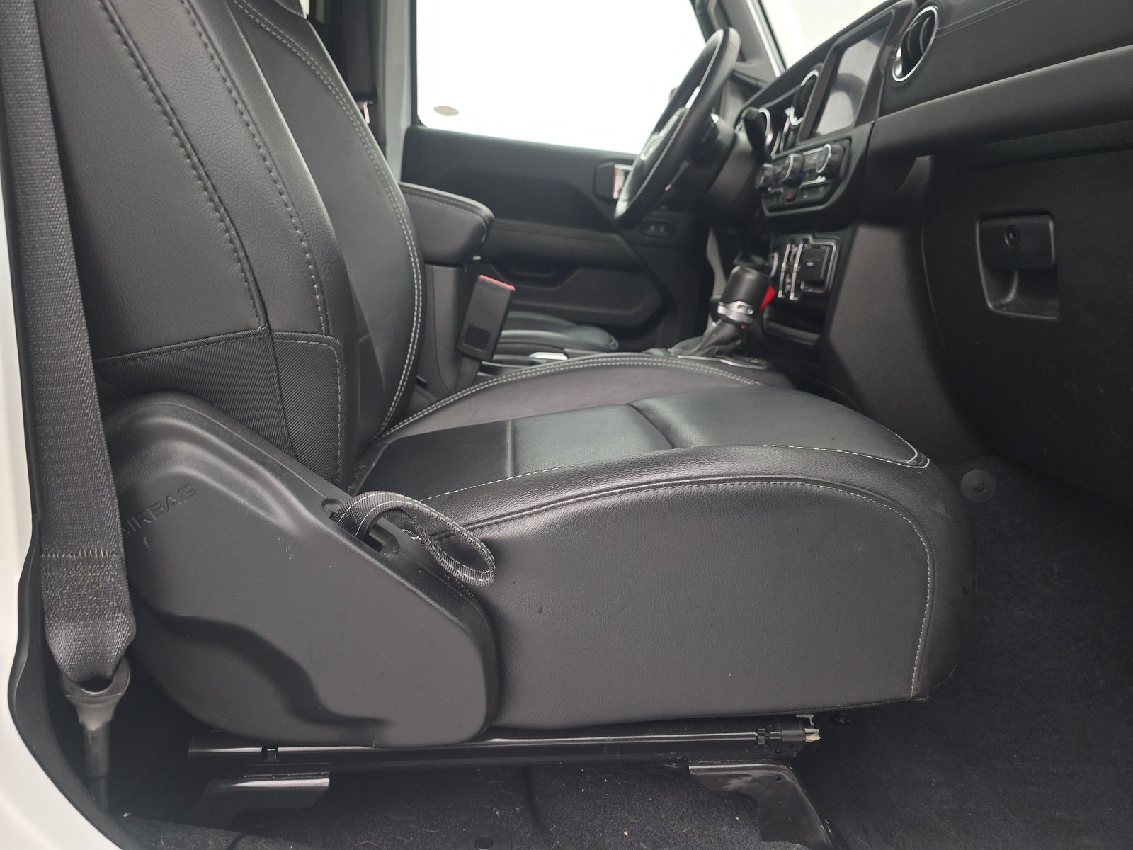 2022 Jeep Wrangler Unlimited Sahara AWD