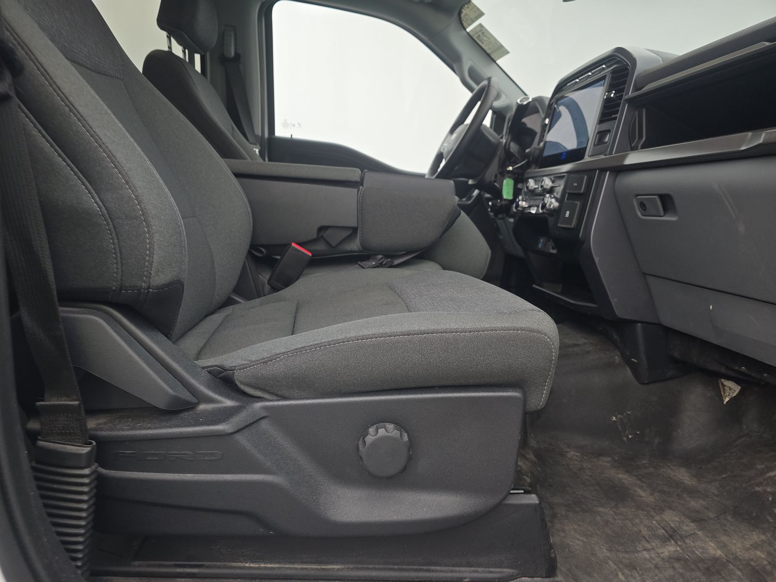 2024 Ford F-150 XLT AWD