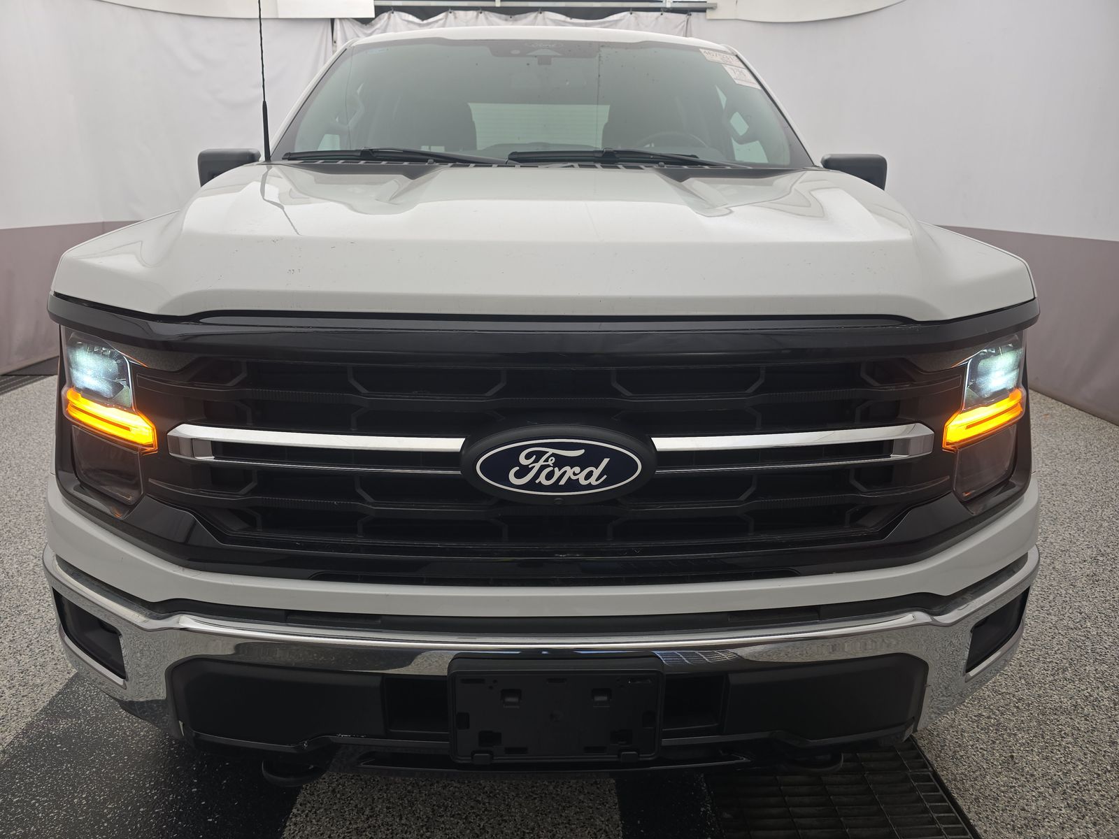 2024 Ford F-150 XLT AWD