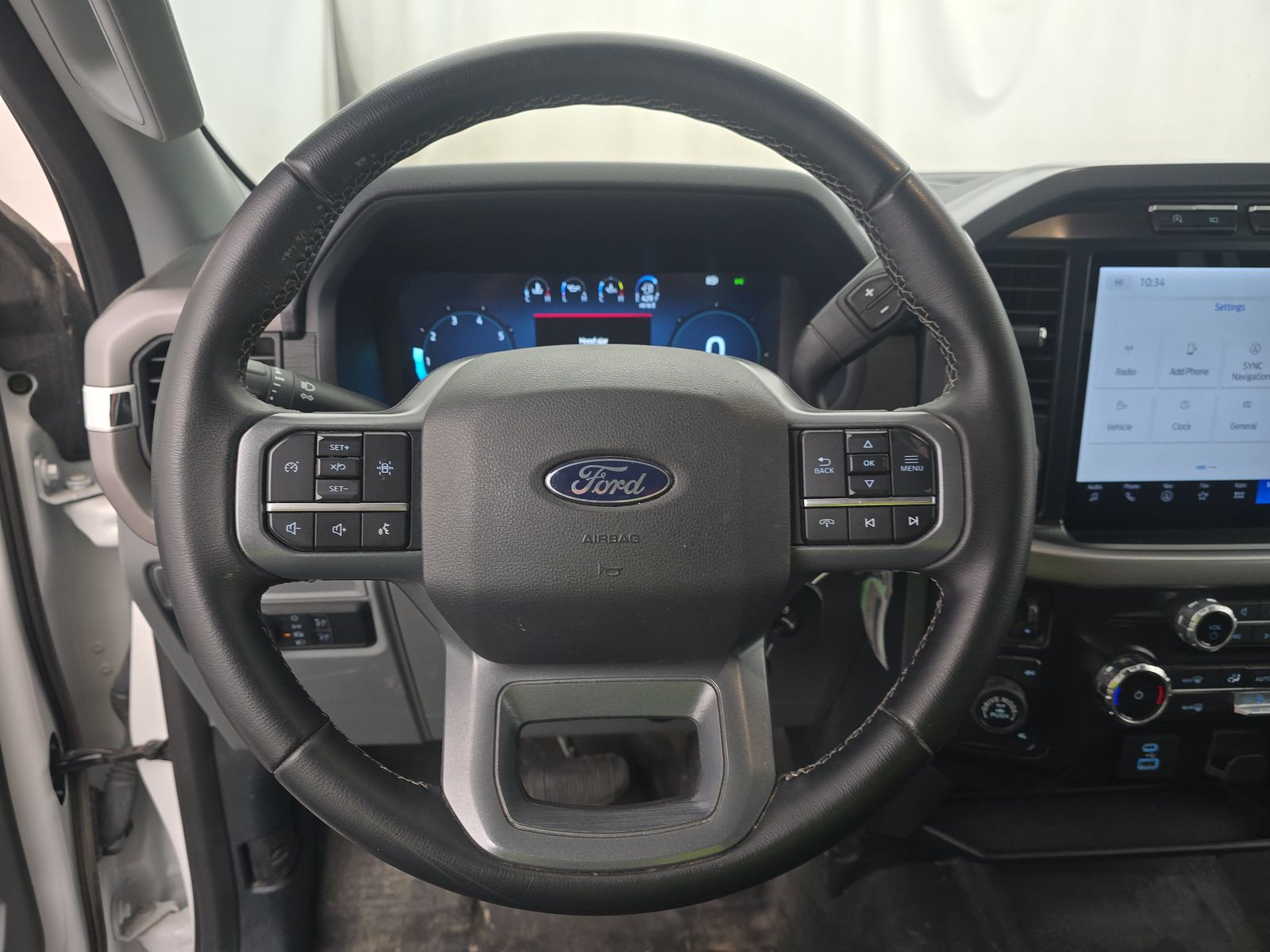 2024 Ford F-150 XLT AWD