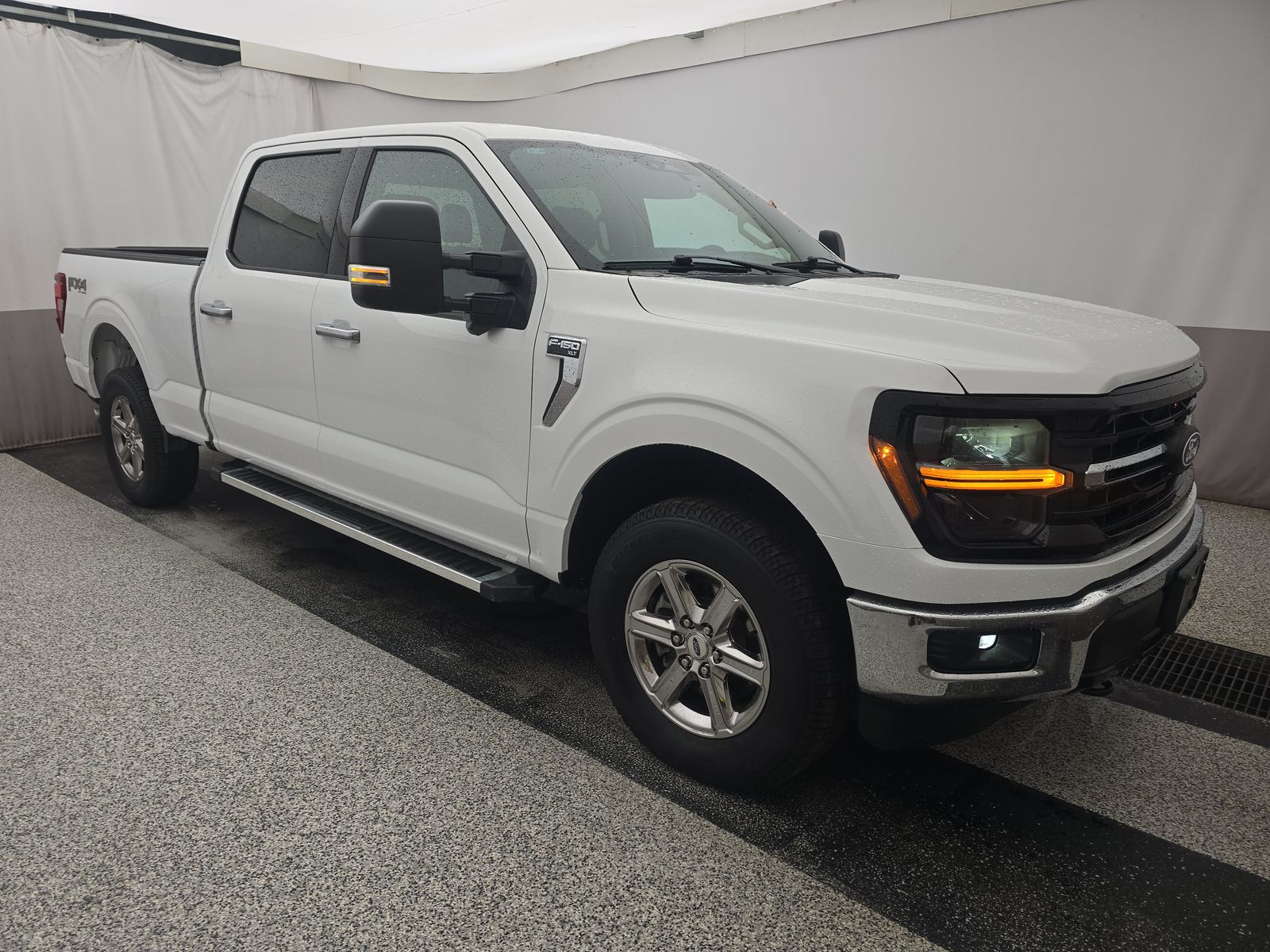 2024 Ford F-150 XLT AWD