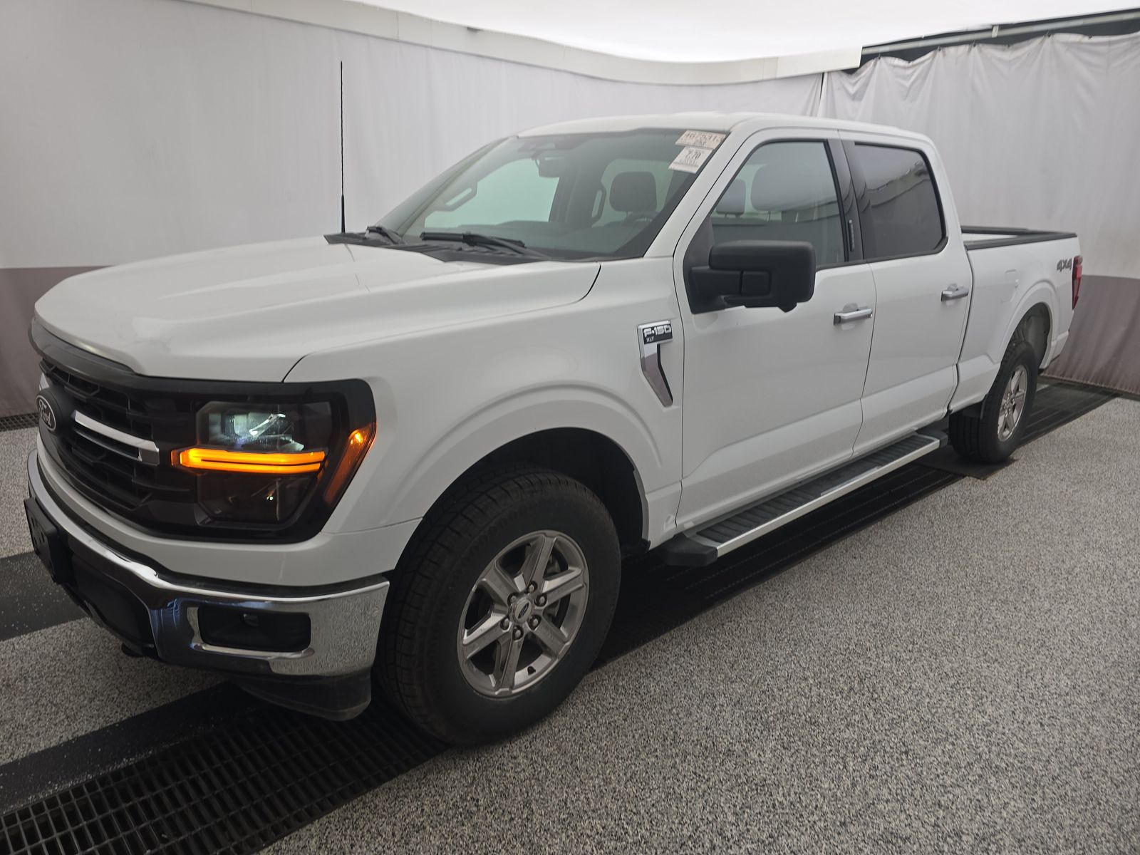 2024 Ford F-150 XLT AWD