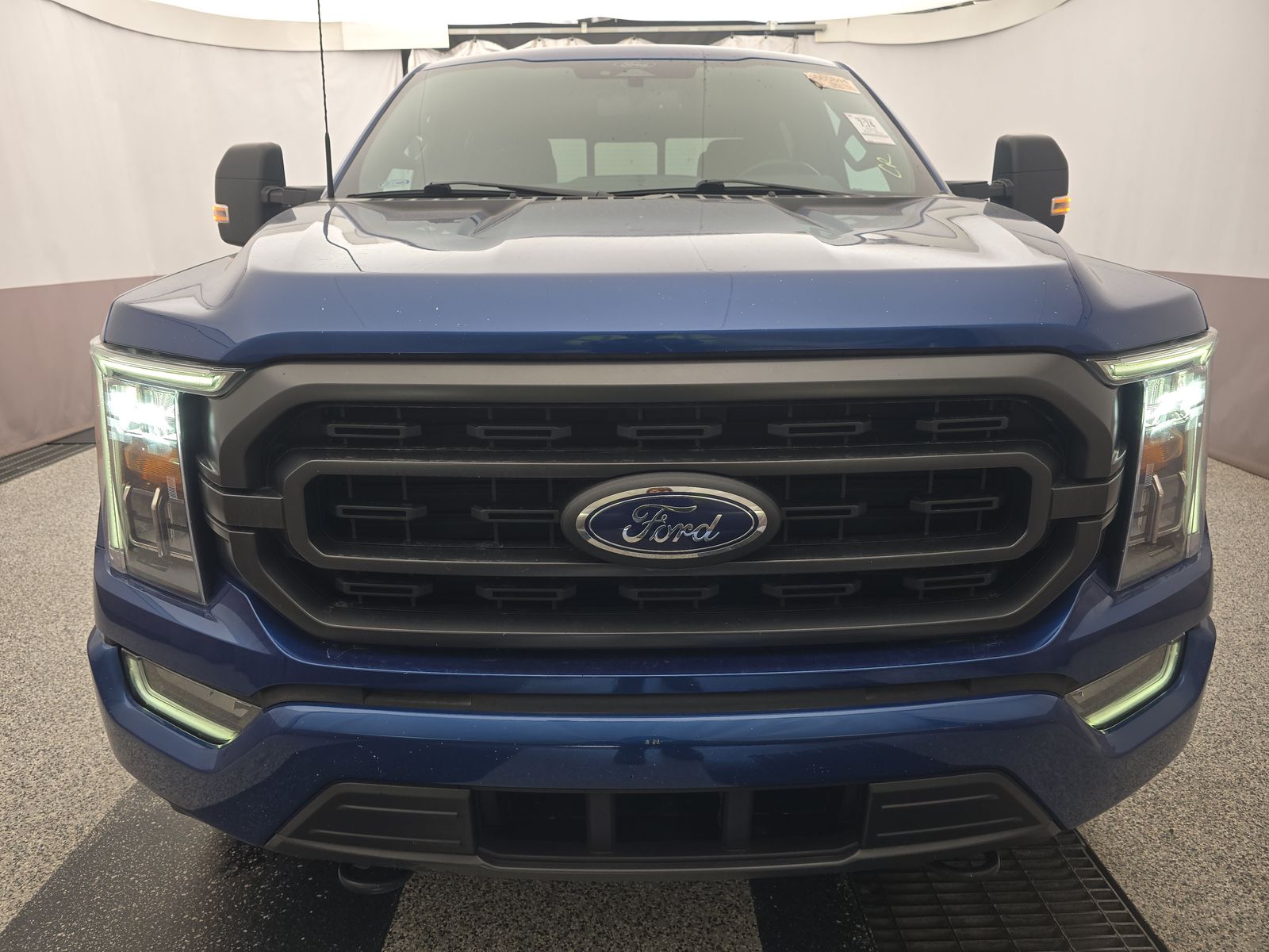 2022 Ford F-150 XLT AWD
