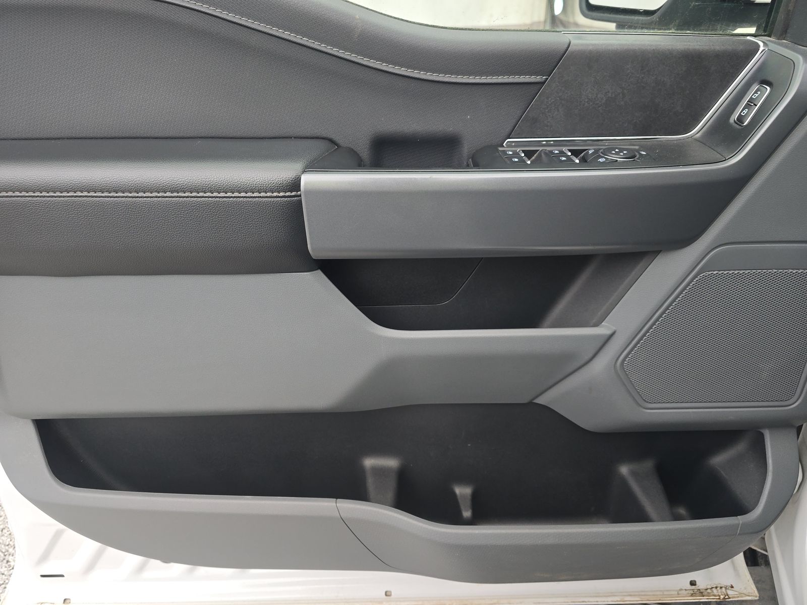 2024 Ford F-150 XLT AWD