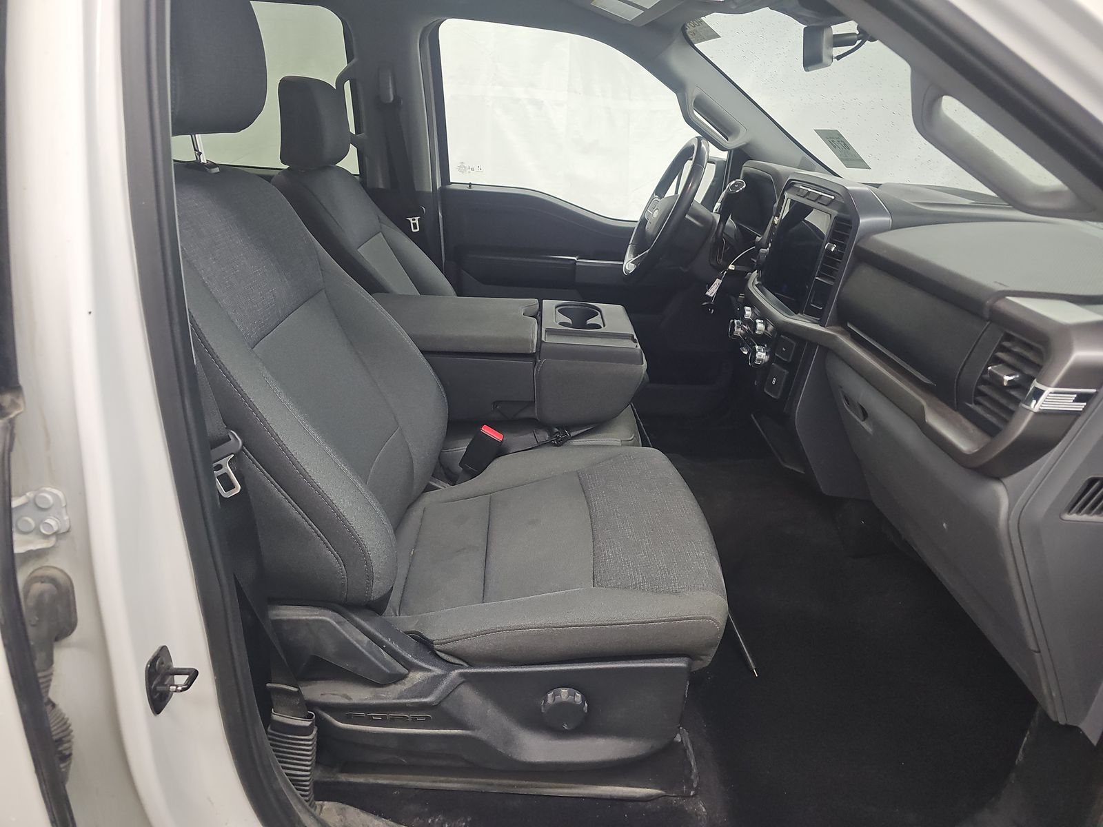 2024 Ford F-150 XLT AWD