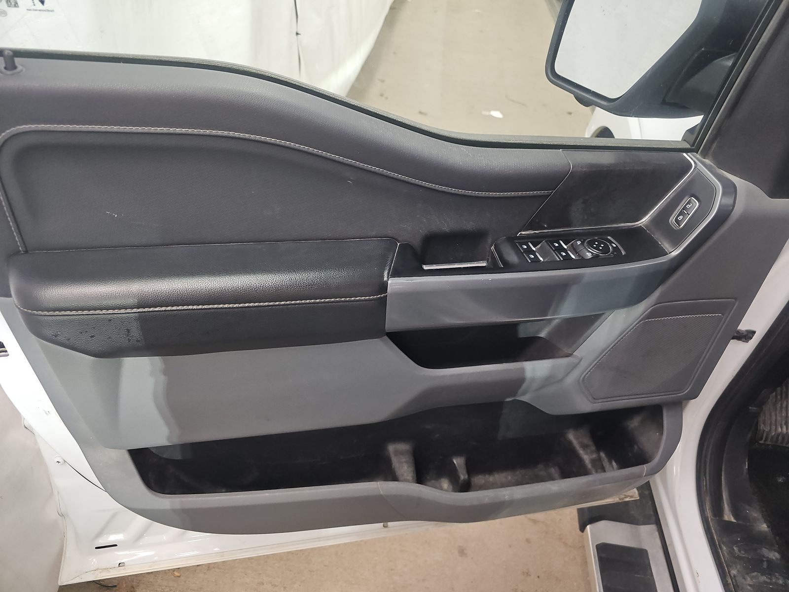 2024 Ford F-150 XLT AWD