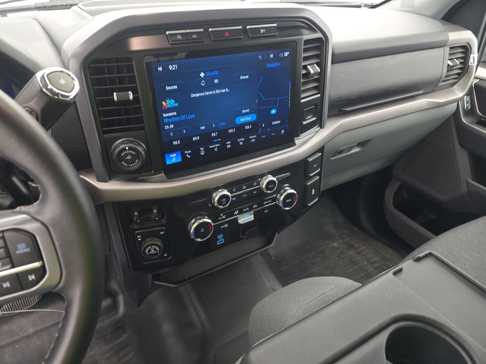 2024 Ford F-150 XLT AWD