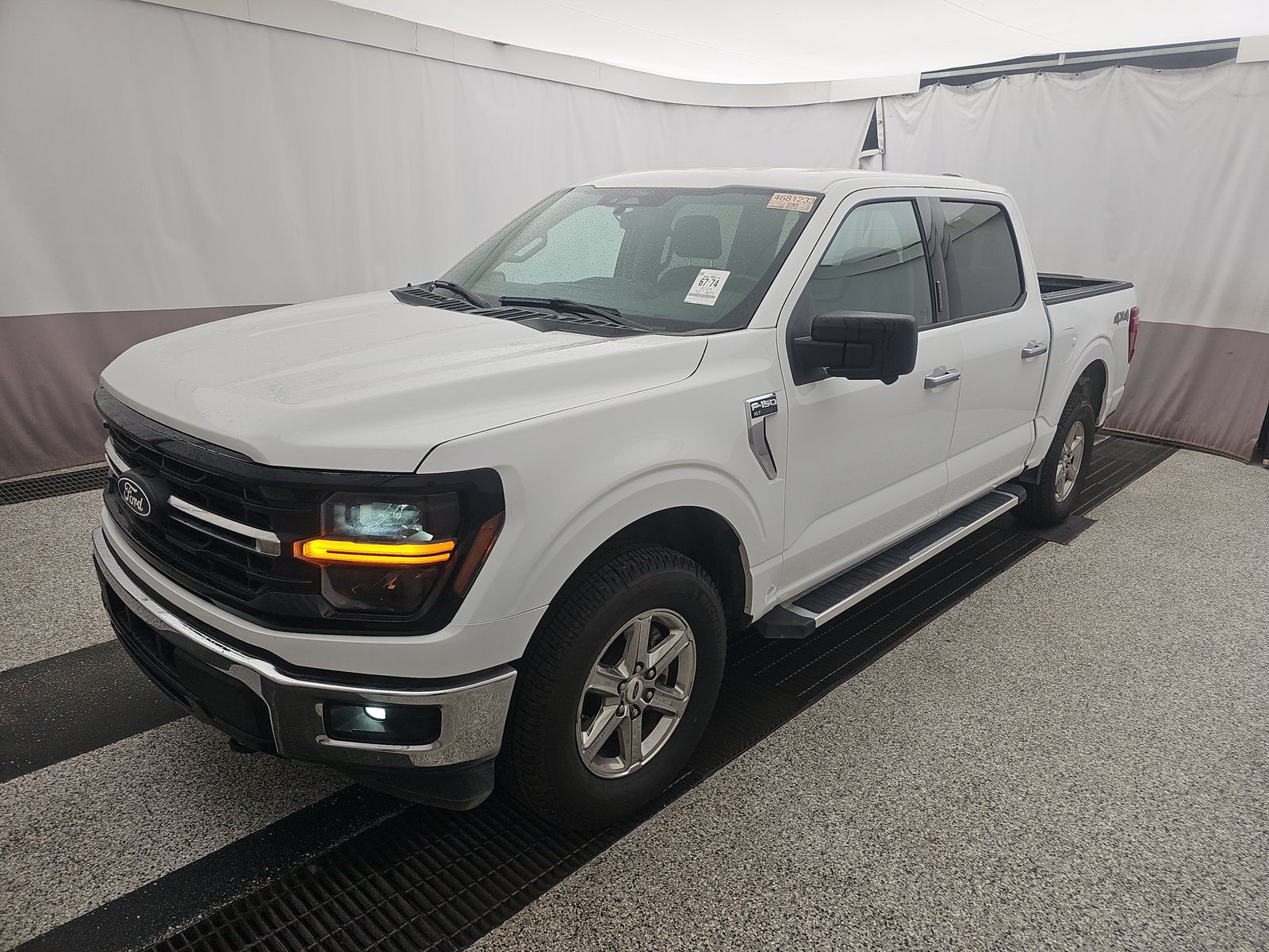 2024 Ford F-150 XLT AWD