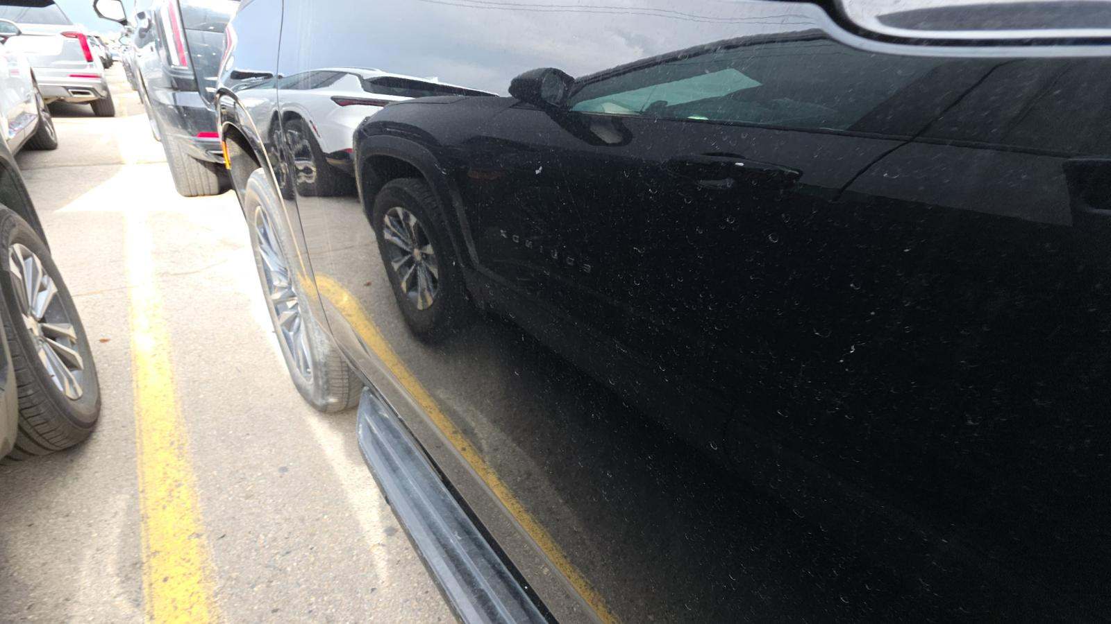 2023 Cadillac Escalade ESV Sport AWD