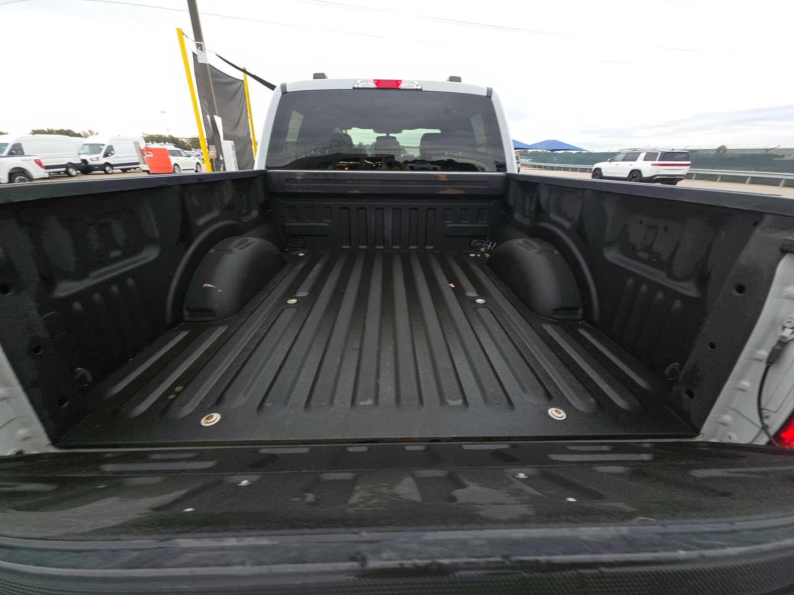 2023 Ford F-150 XL AWD