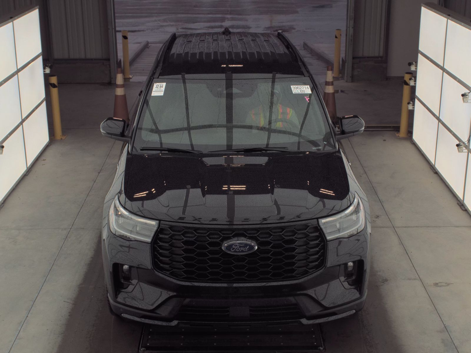 2025 Ford Explorer ST-Line AWD