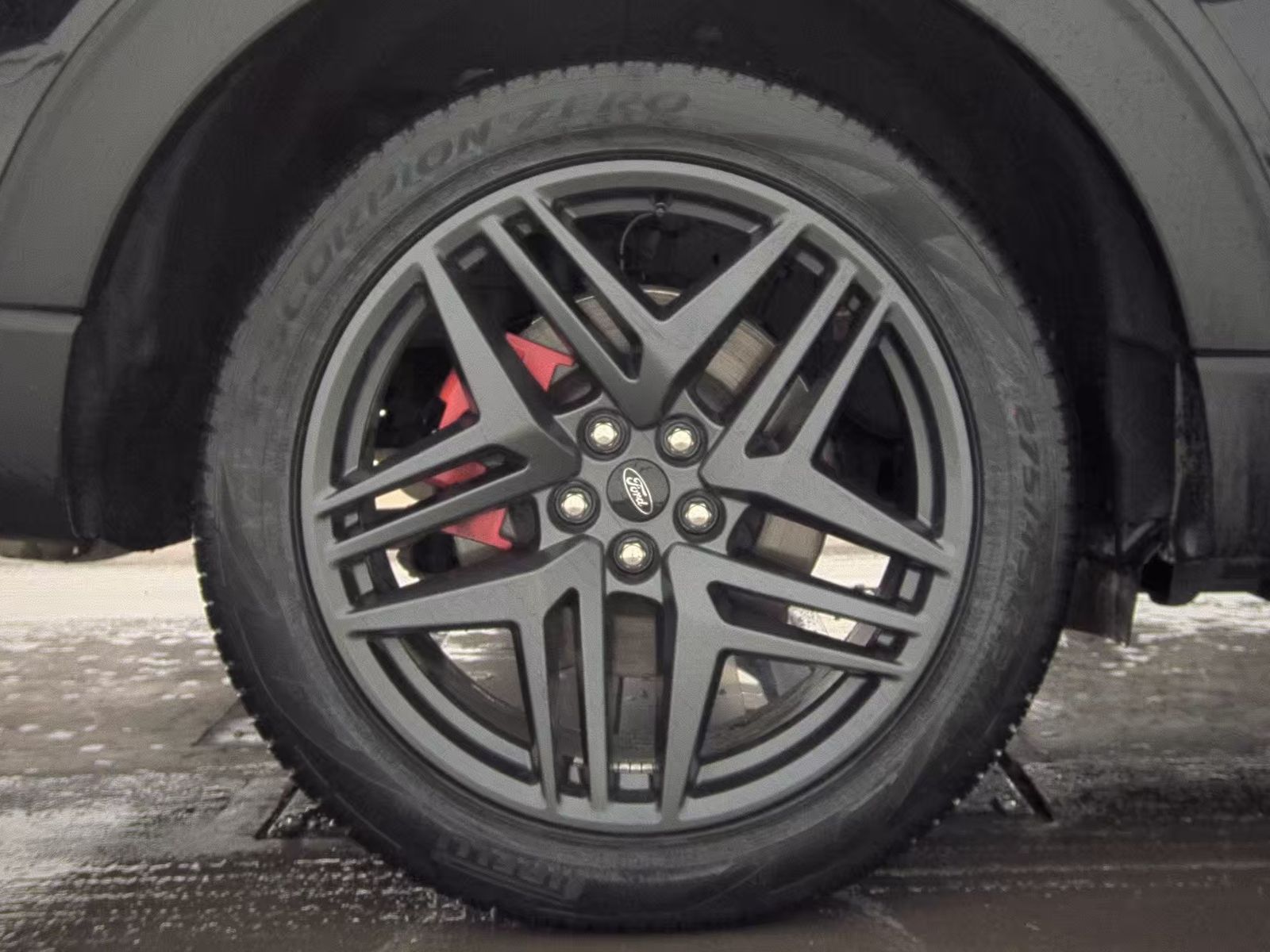 2025 Ford Explorer ST-Line AWD