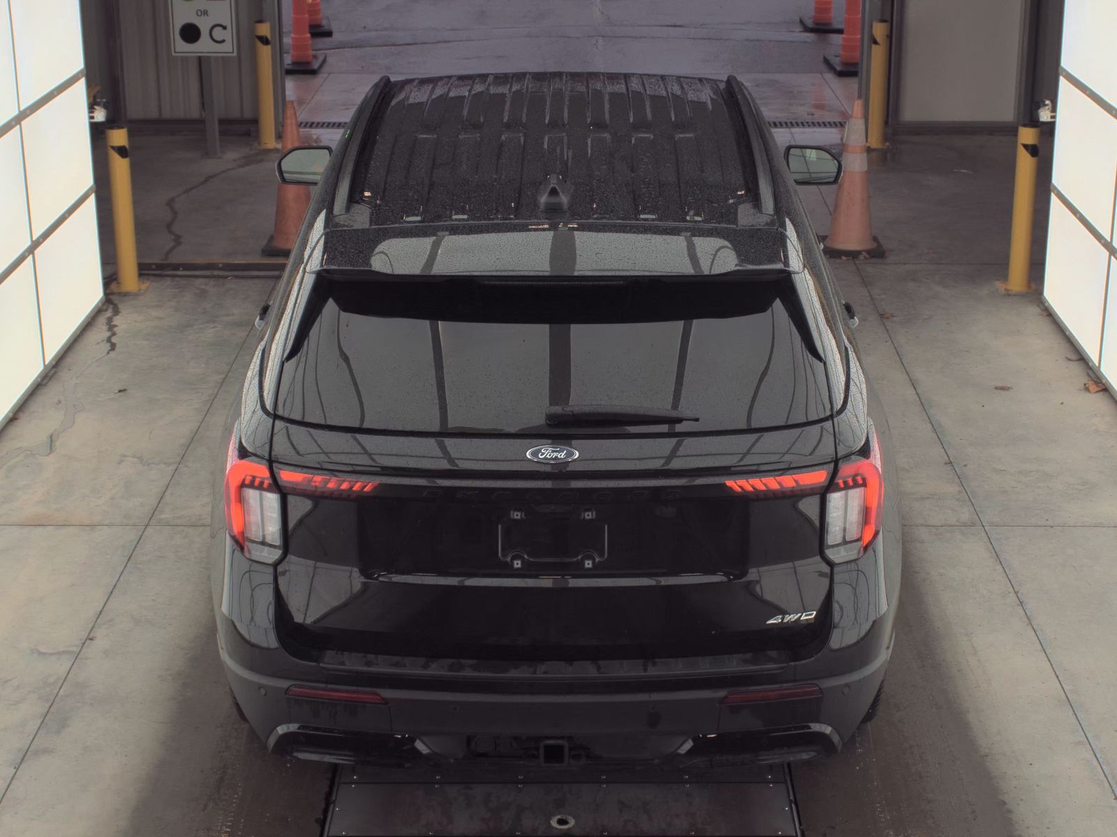 2025 Ford Explorer ST-Line AWD